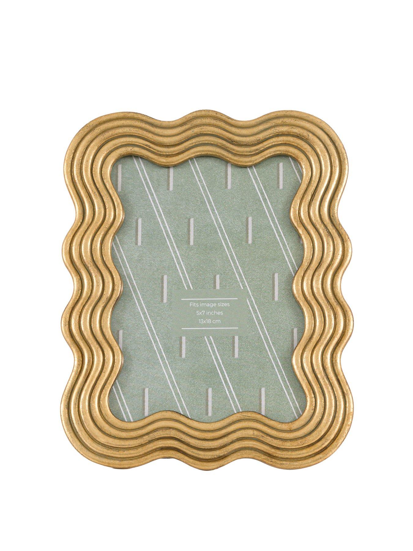 Image 2 of 6 of Gallery Direct 5x7 Gold Wavy Photo Frame