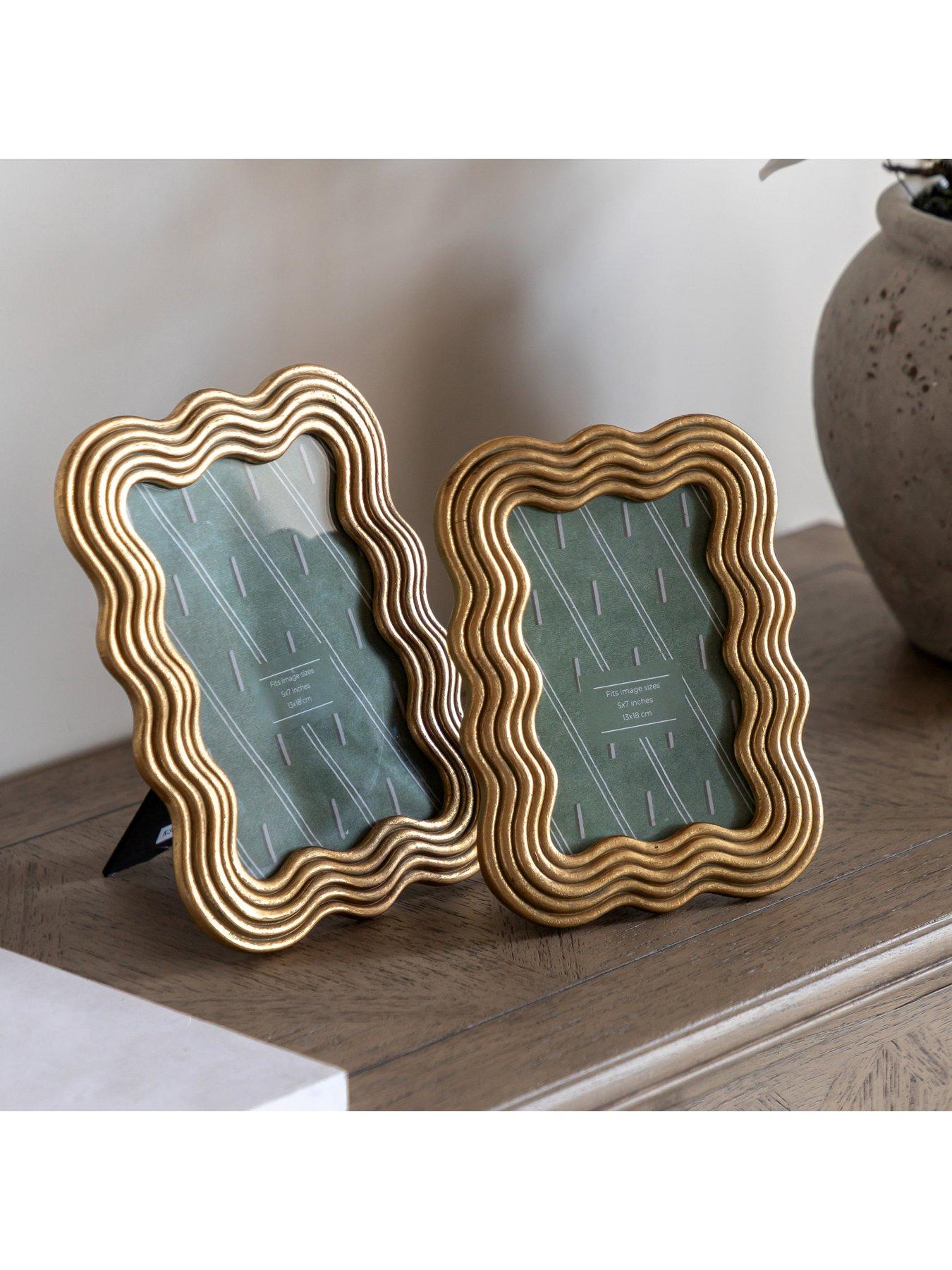 Image 3 of 6 of Gallery Direct 5x7 Gold Wavy Photo Frame