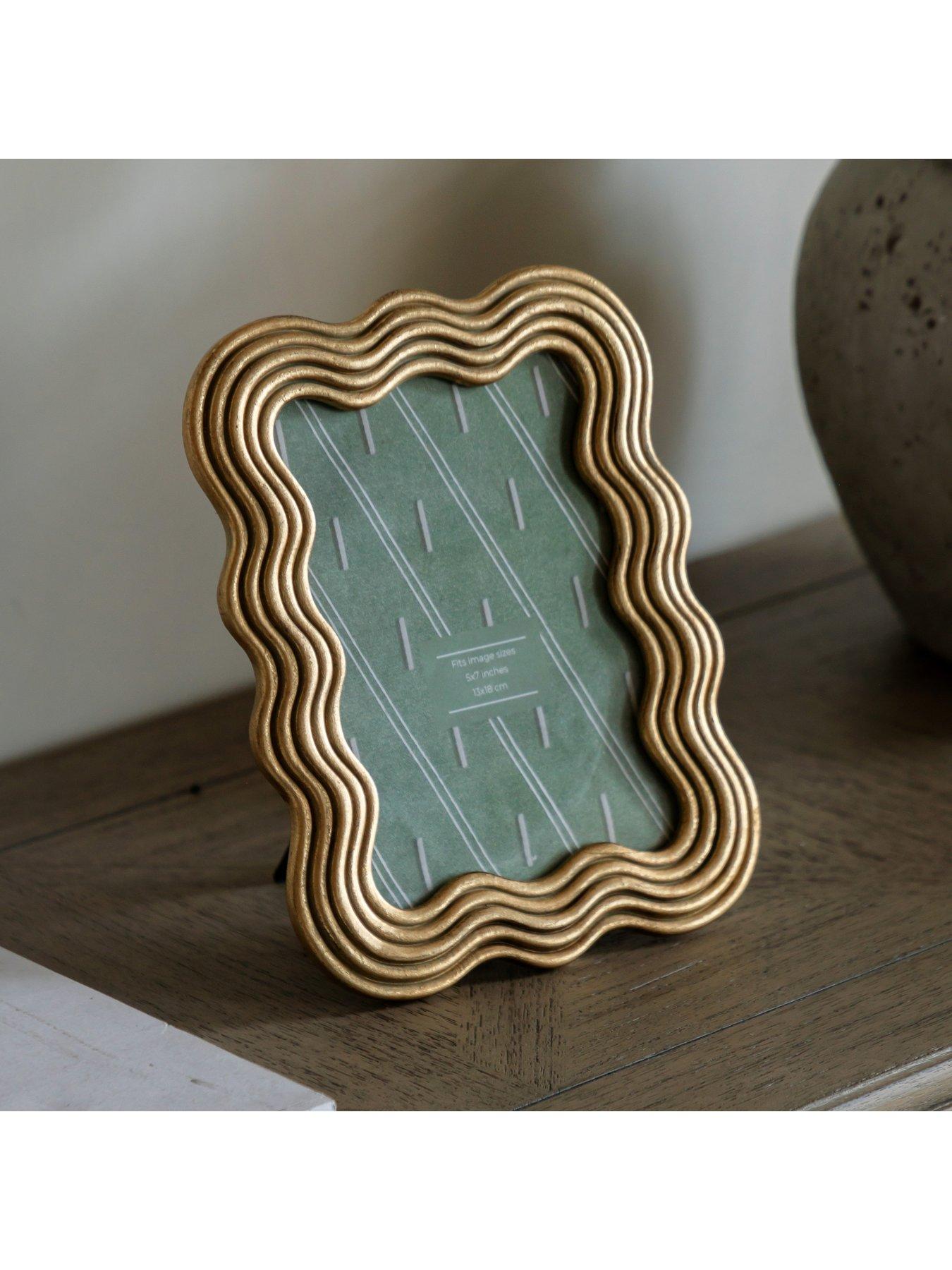 Image 5 of 6 of Gallery Direct 5x7 Gold Wavy Photo Frame