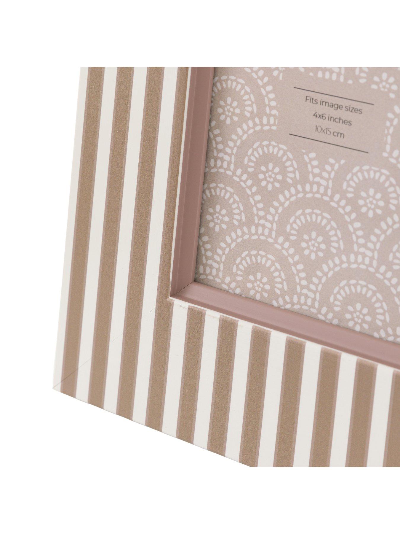 Image 4 of 4 of Gallery Direct 4x6 Mocha &amp; Olive Stripe Printed Photo Frame 2pk