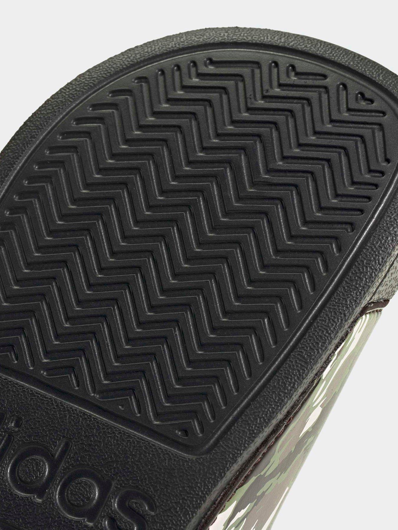 Image 7 of 7 of adidas Sportswear Kids Unisex Adilette Slider - Black/ Camo