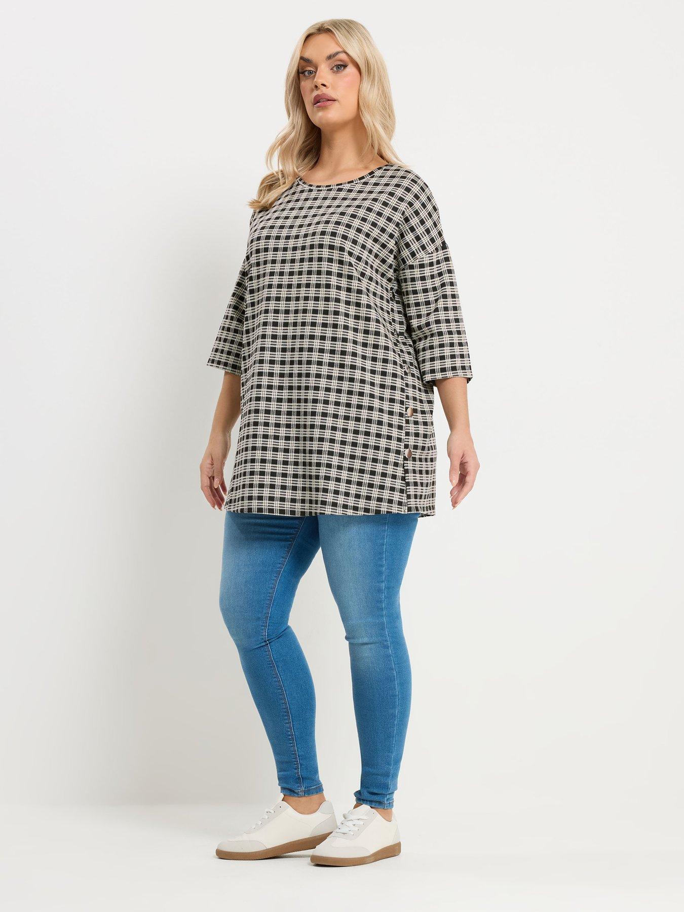 Image 5 of 6 of Yours Curve Check Side Button Detail Top - Black