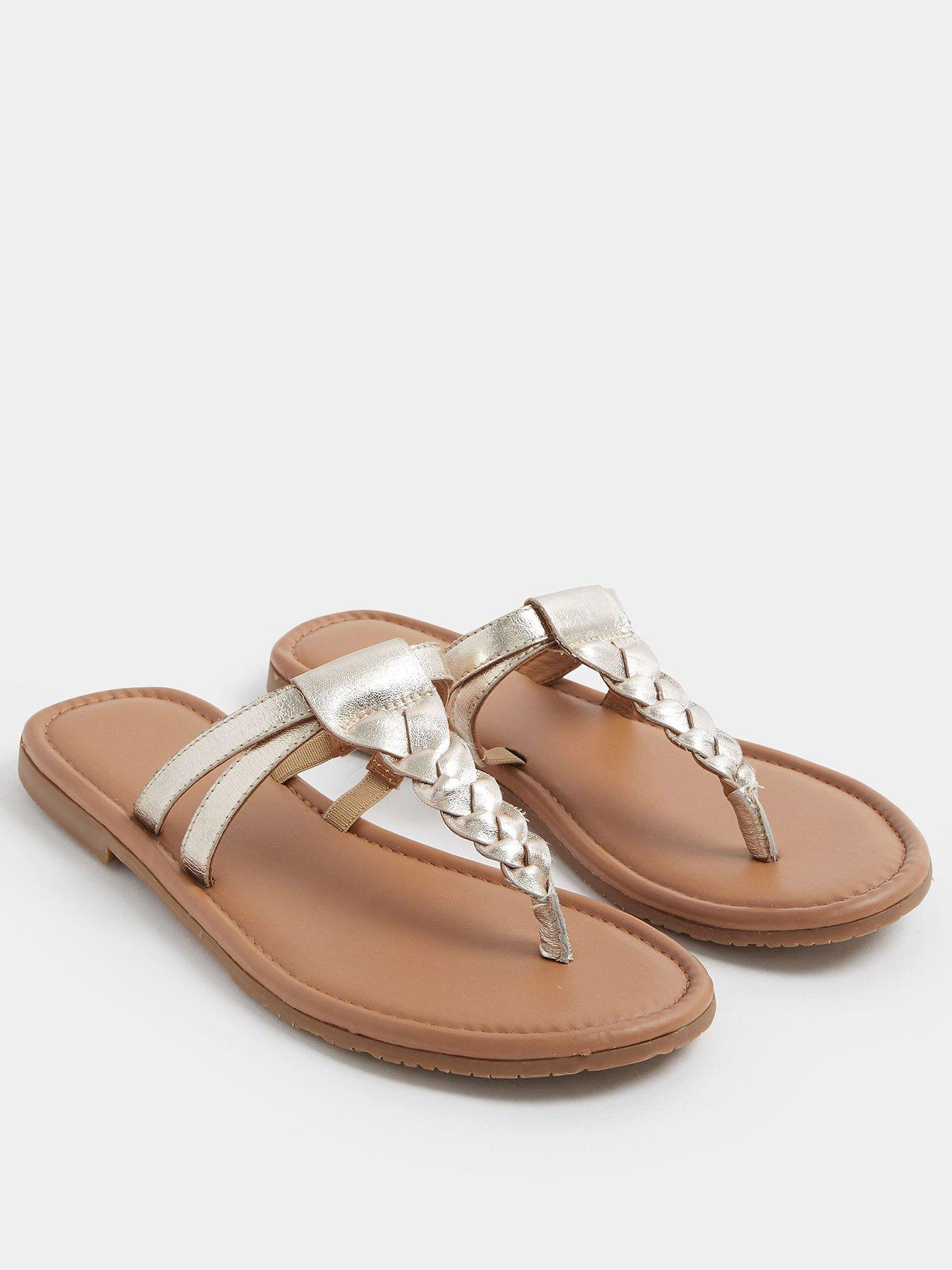 Image 2 of 4 of Yours Wide Fit Plaited Toe Sandals- Gold