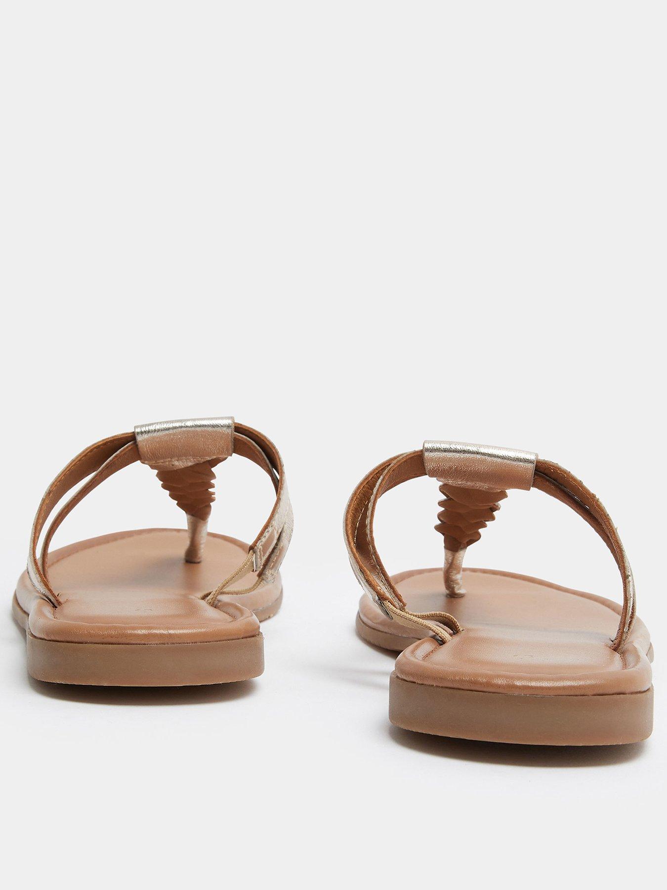 Image 3 of 4 of Yours Wide Fit Plaited Toe Sandals- Gold