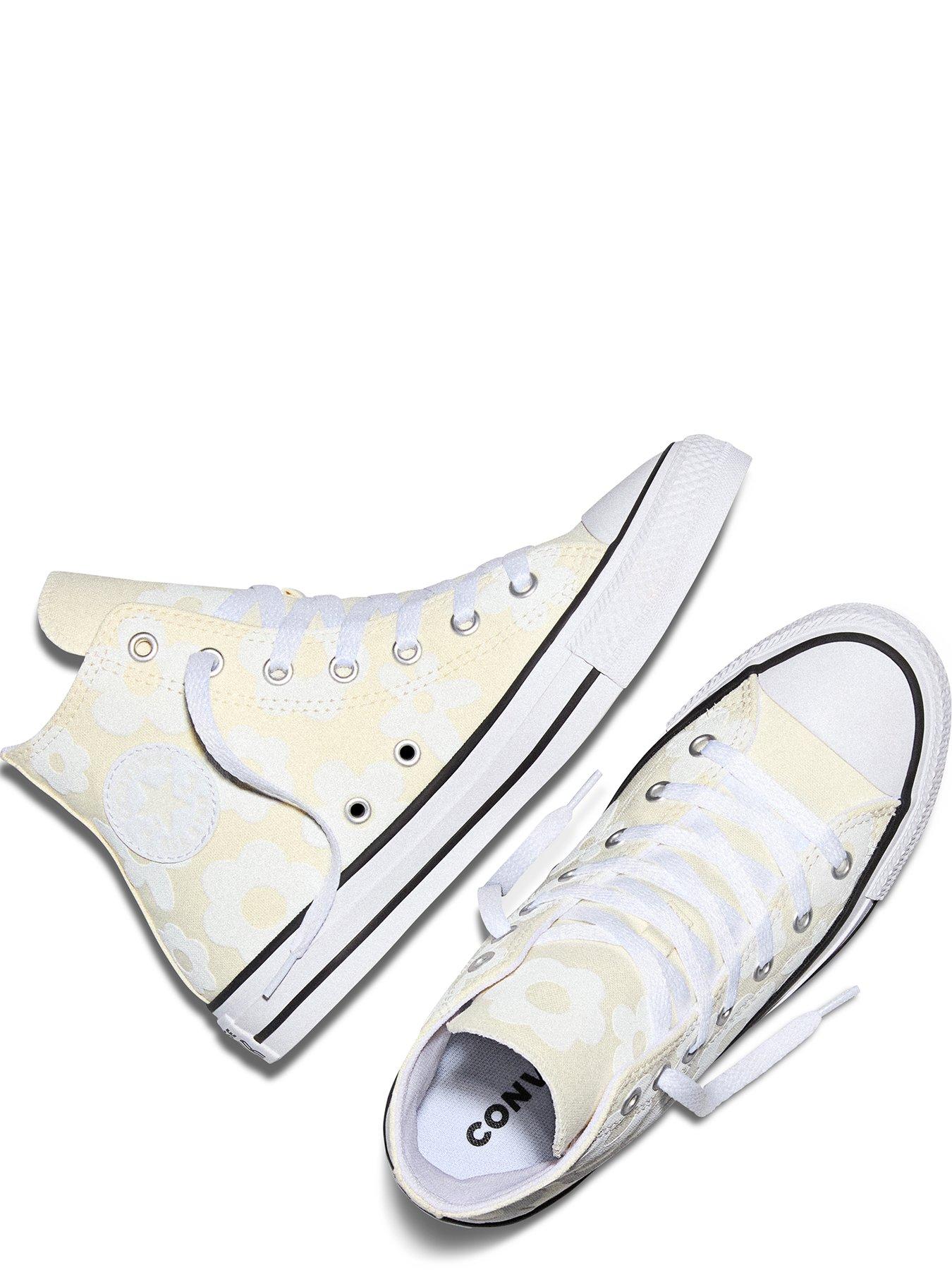 Image 4 of 7 of Converse Kids Chuck Taylor All Star High Top - White