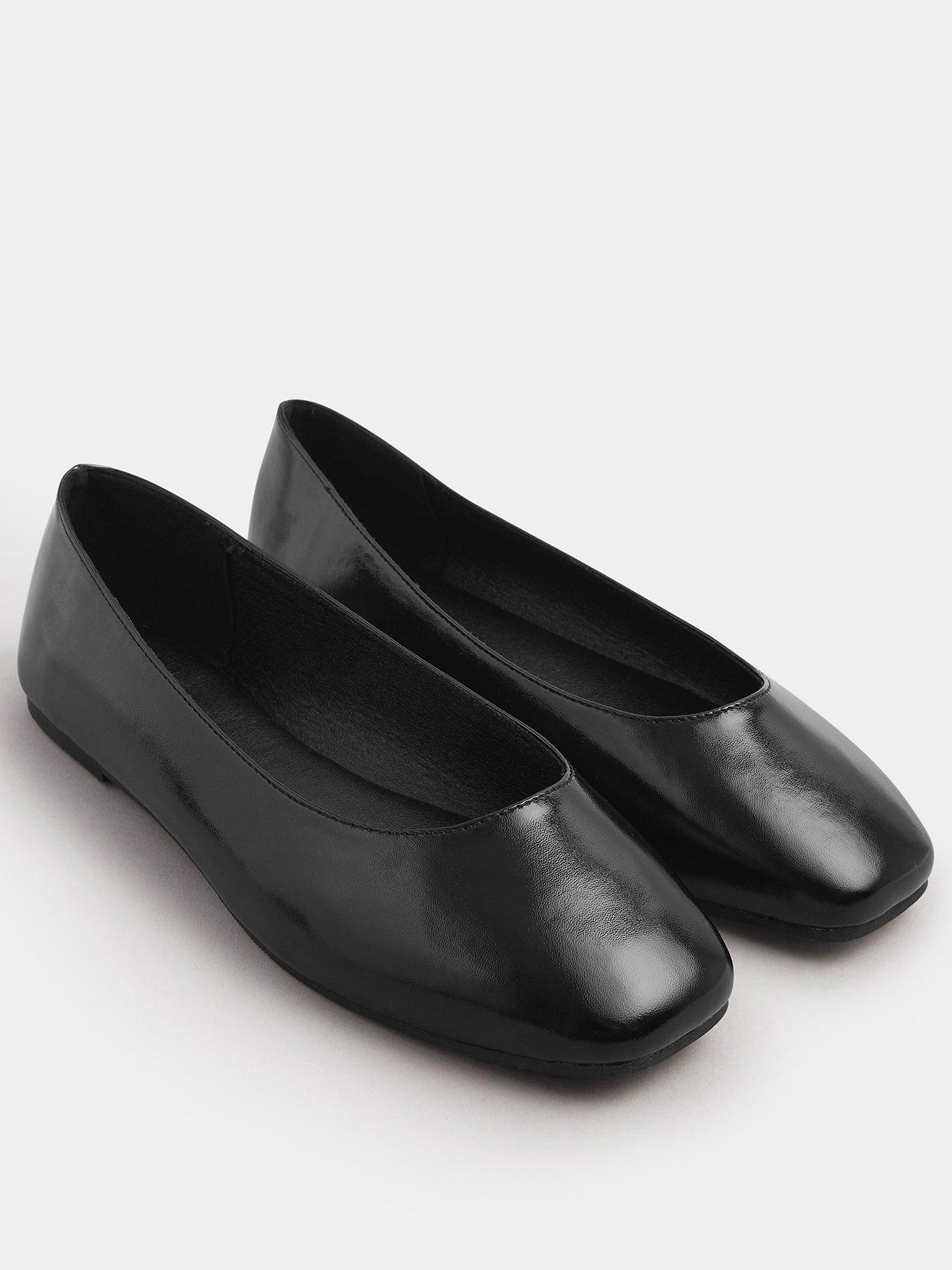 Image 2 of 4 of Yours Wide Fit Square Toe Ballet Pump - Black