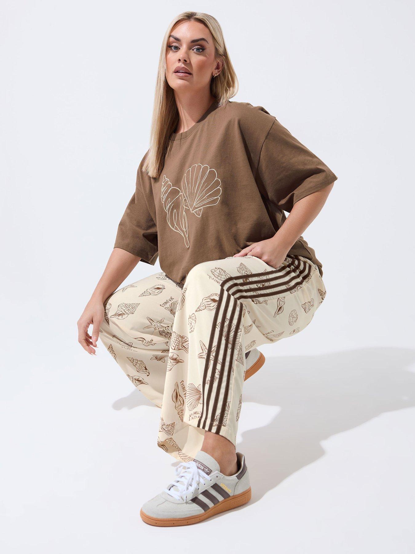 Image 1 of 6 of Yours Curve Stripe Print Trousers