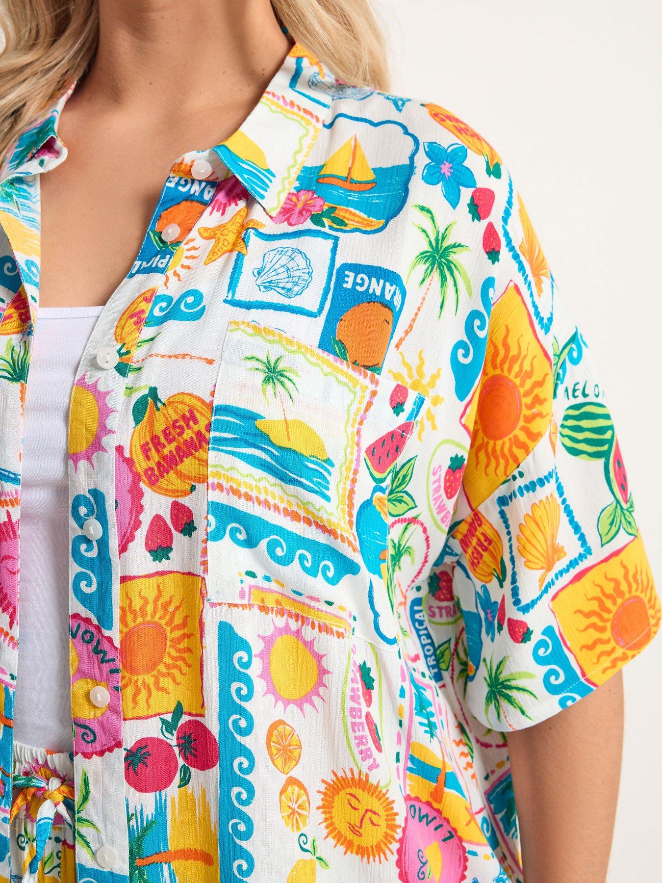 Image 4 of 5 of Yours Curve Short Sleeve postcard Print Crinkle Shirt - White