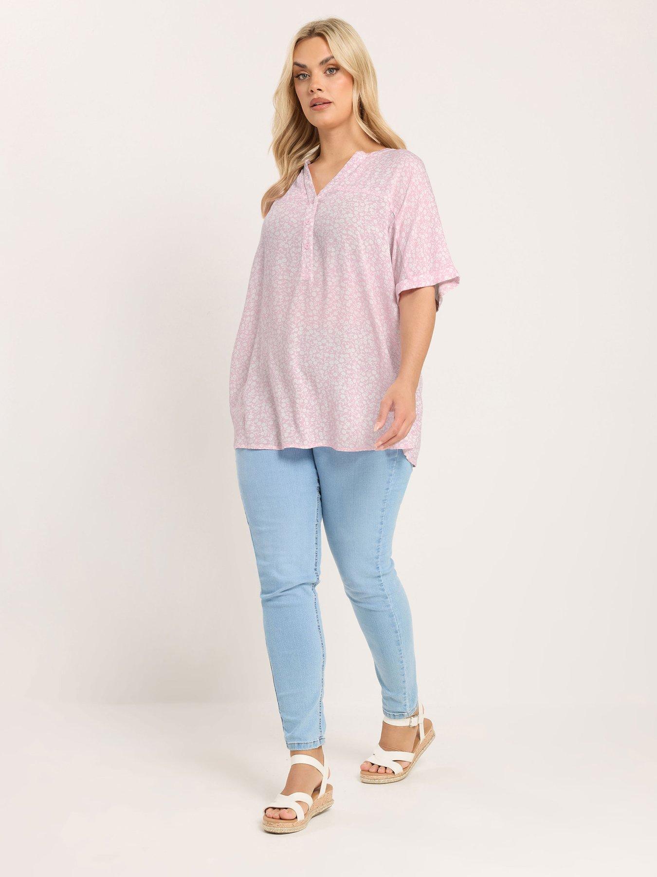 Image 3 of 6 of Yours Curve Gypsy Printed Crinkle Notchneck Top