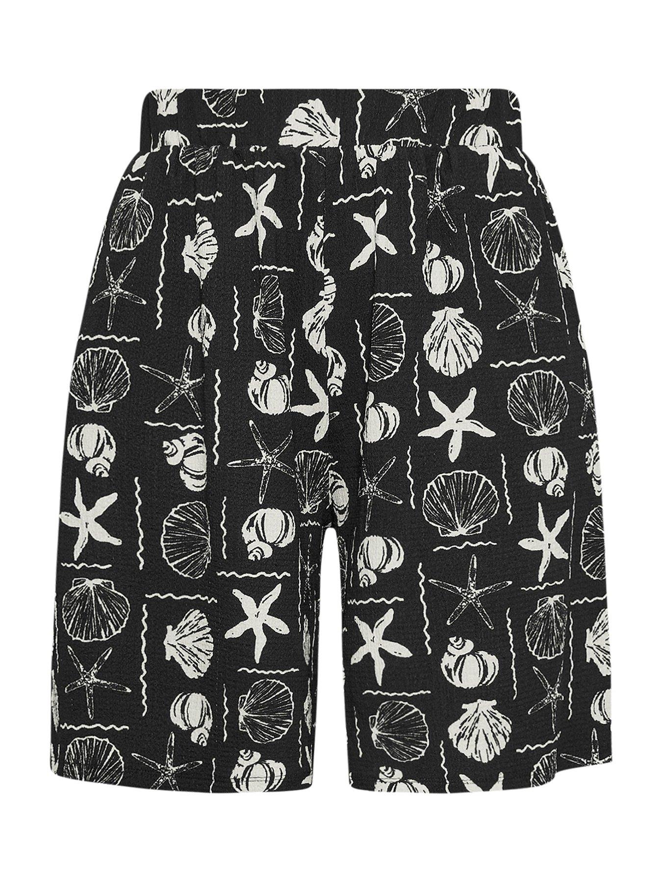 Image 5 of 5 of Yours Curve Jersey Crinkle Shell Print Shorts - Black