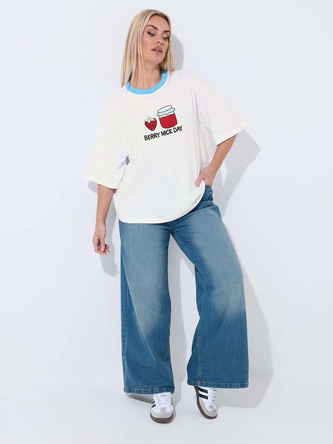 Image 3 of 5 of Yours Curve 3D Embroidery T-Shirt - White