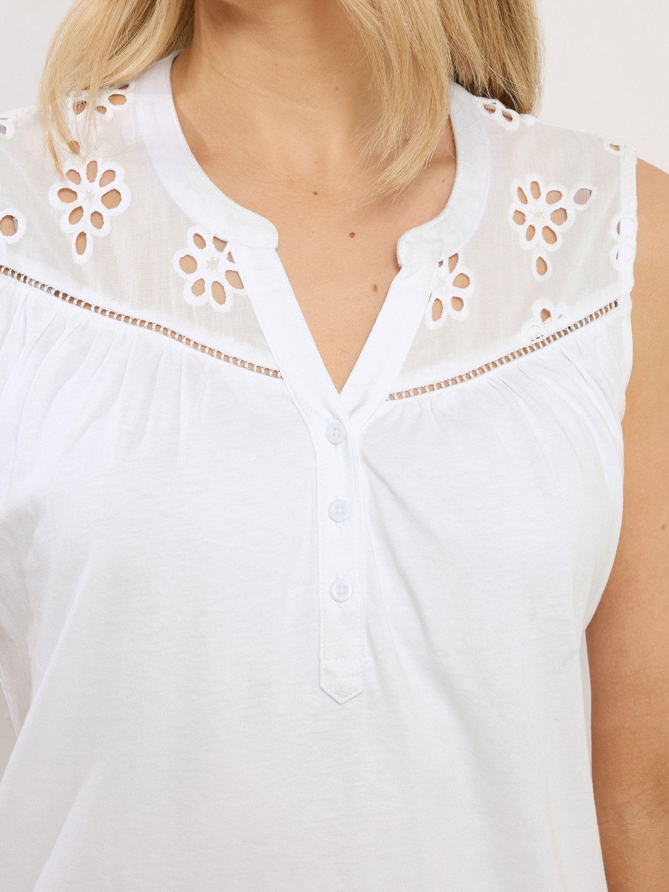 Image 4 of 5 of Long Tall Sally Tall Sleeveless Broidery Yoke Vest