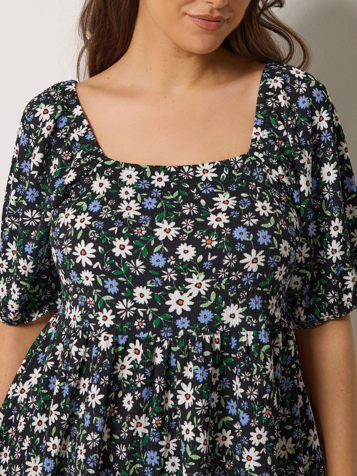Image 4 of 5 of Yours Curve Square Neck Ditsy Print Peplum Top - Blue