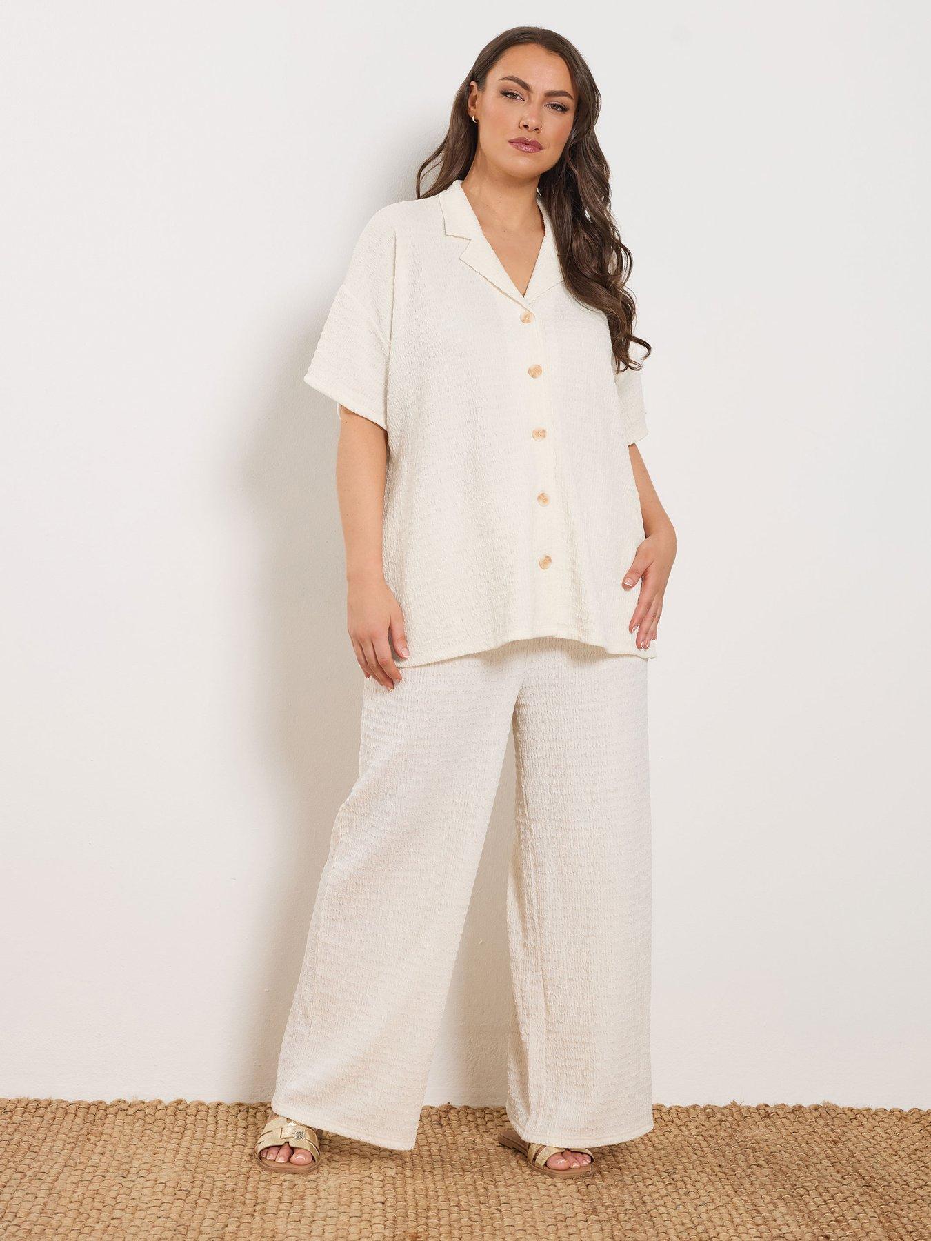 Image 3 of 5 of Yours Curve Textured Resort Shirt - Cream