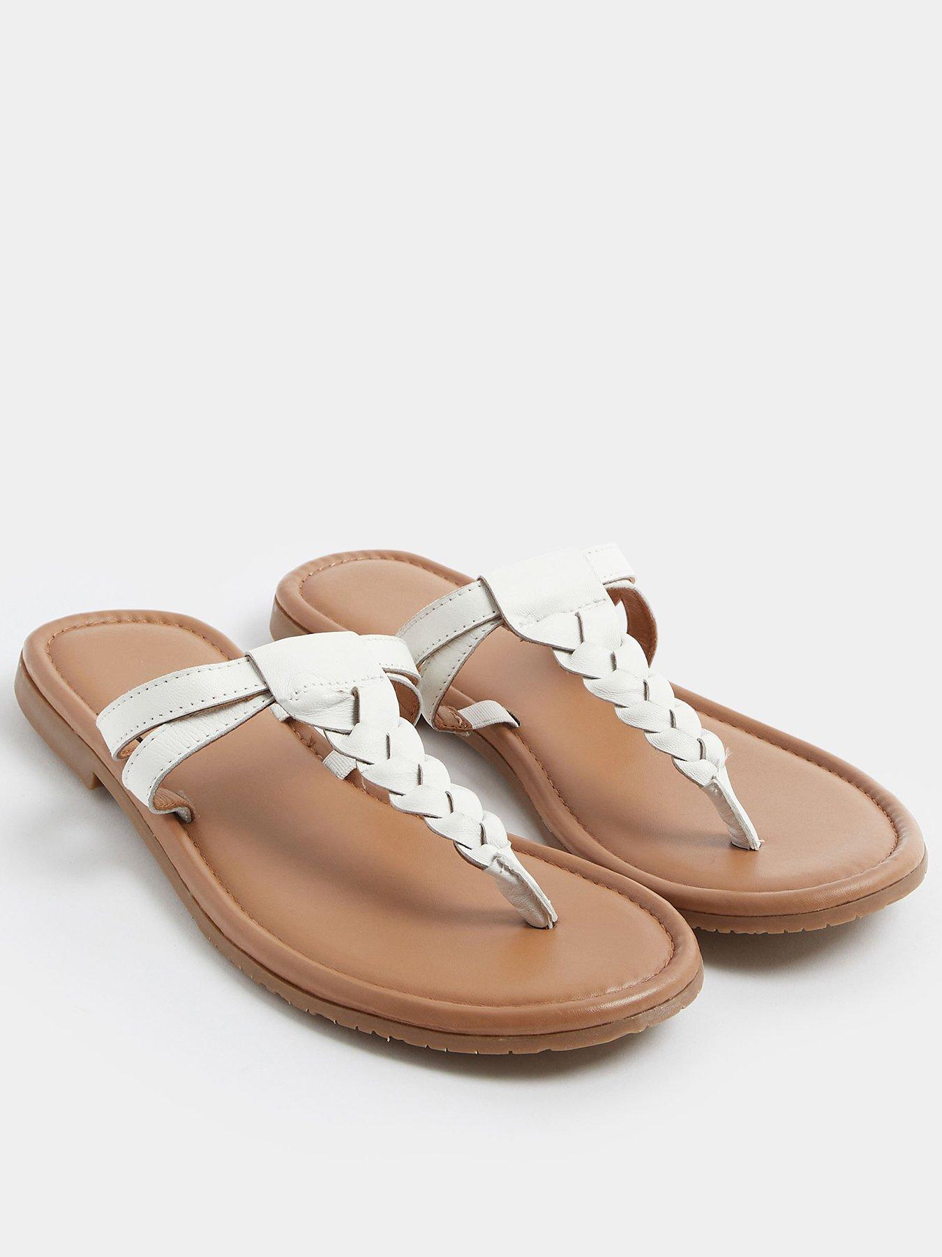 Image 2 of 4 of Yours Extra Wide Fit Plaited Toe Sandal