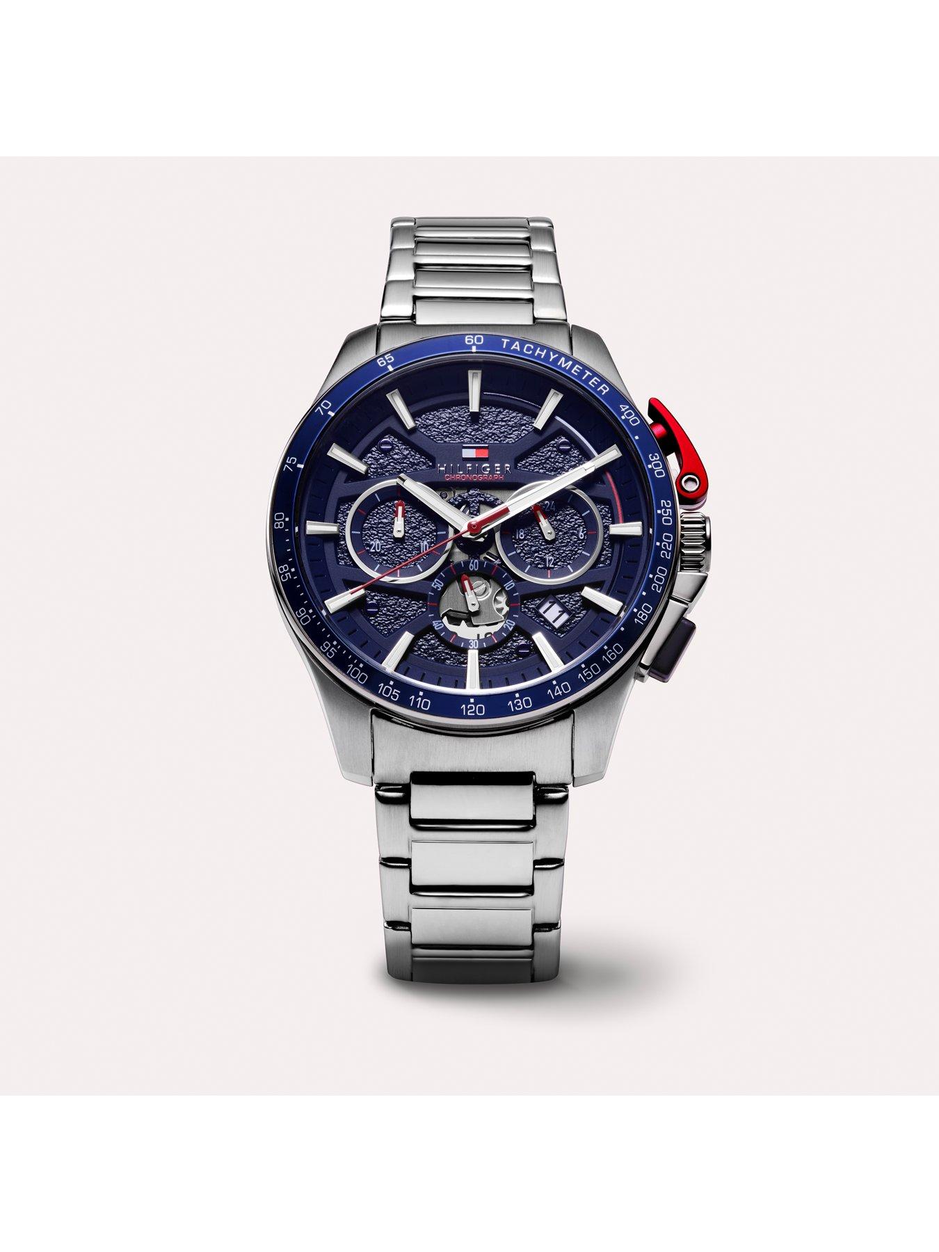 Image 4 of 7 of Tommy Hilfiger Bank
