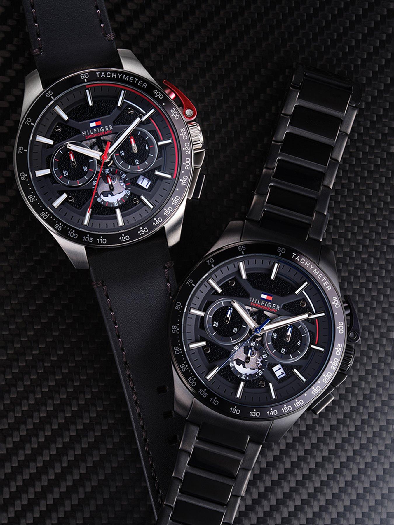 Image 5 of 6 of Tommy Hilfiger Bank