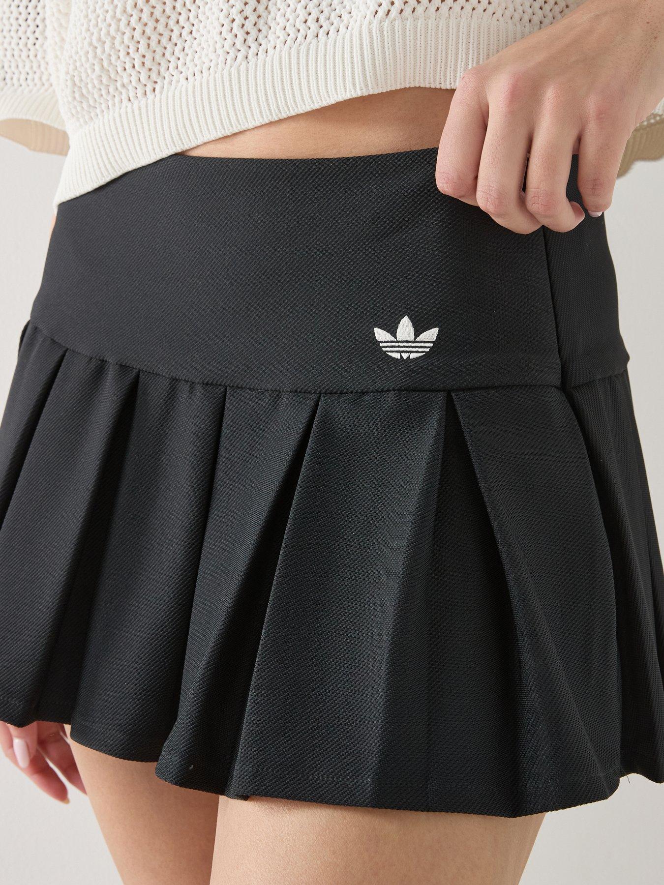Image 4 of 6 of adidas Originals Women's Low Waist Sport Skirt - Black