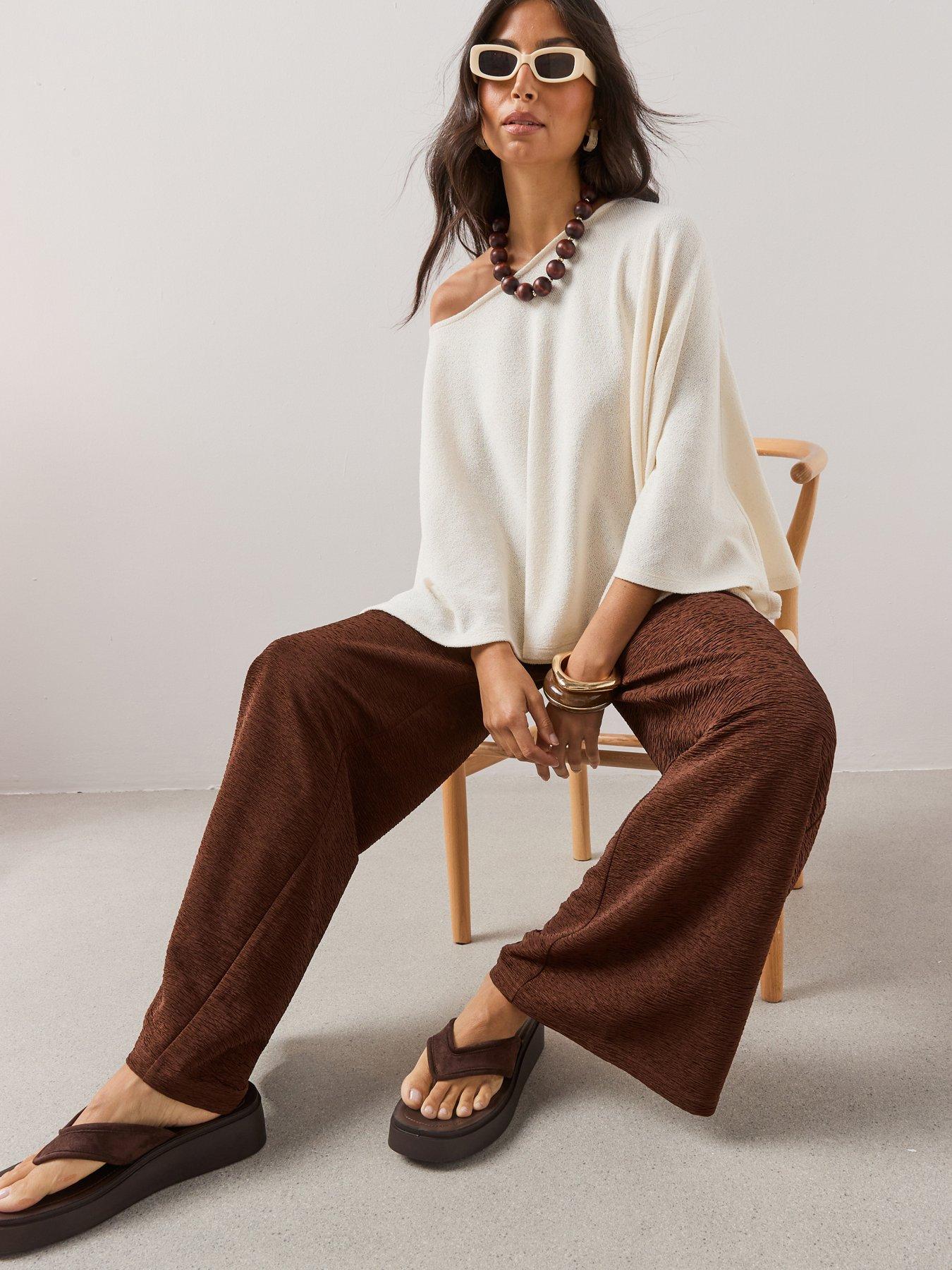 Image 2 of 4 of The Very Collection Textured Loose Fit Cape - Cream