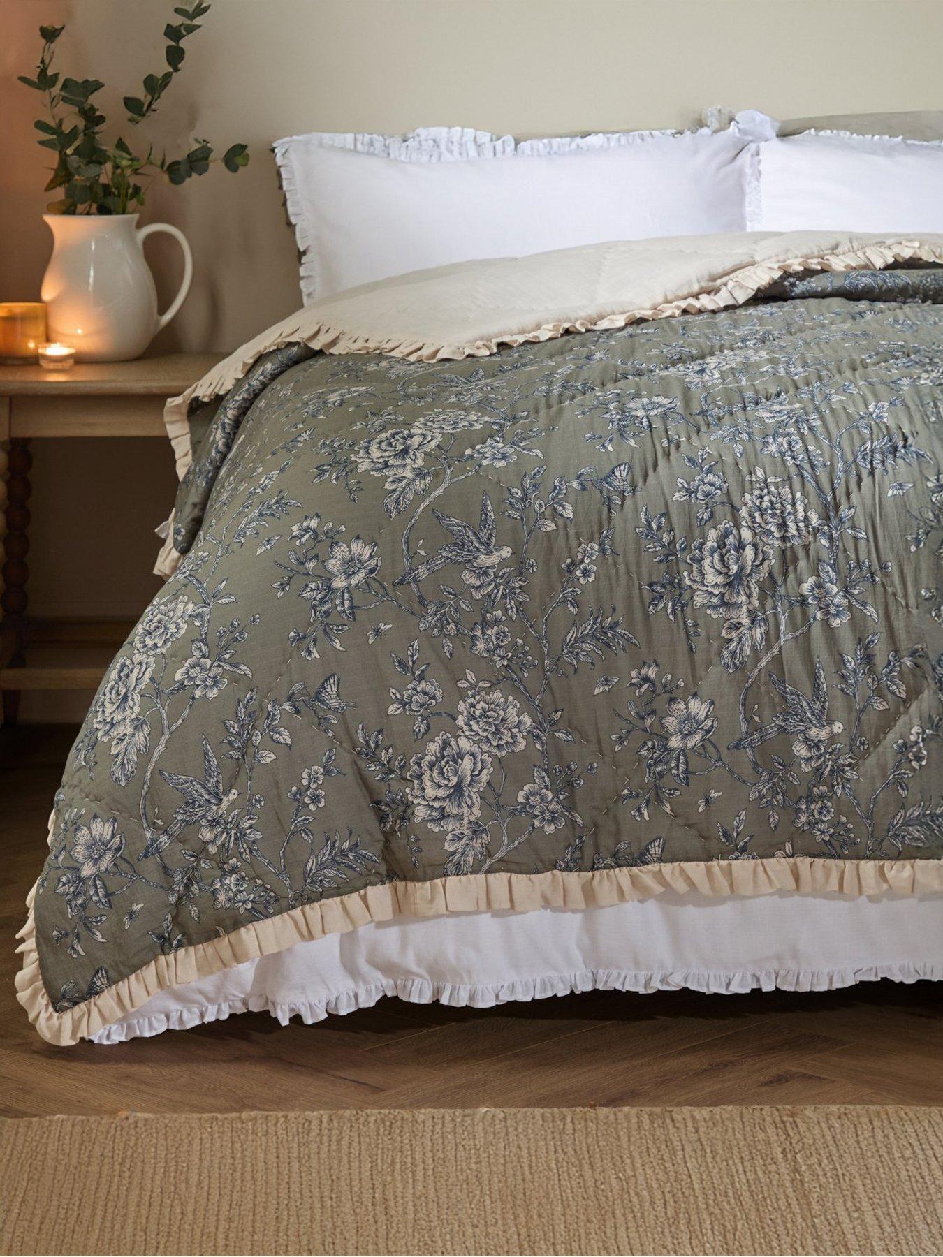 Wylder Hermione Bedspread Moss