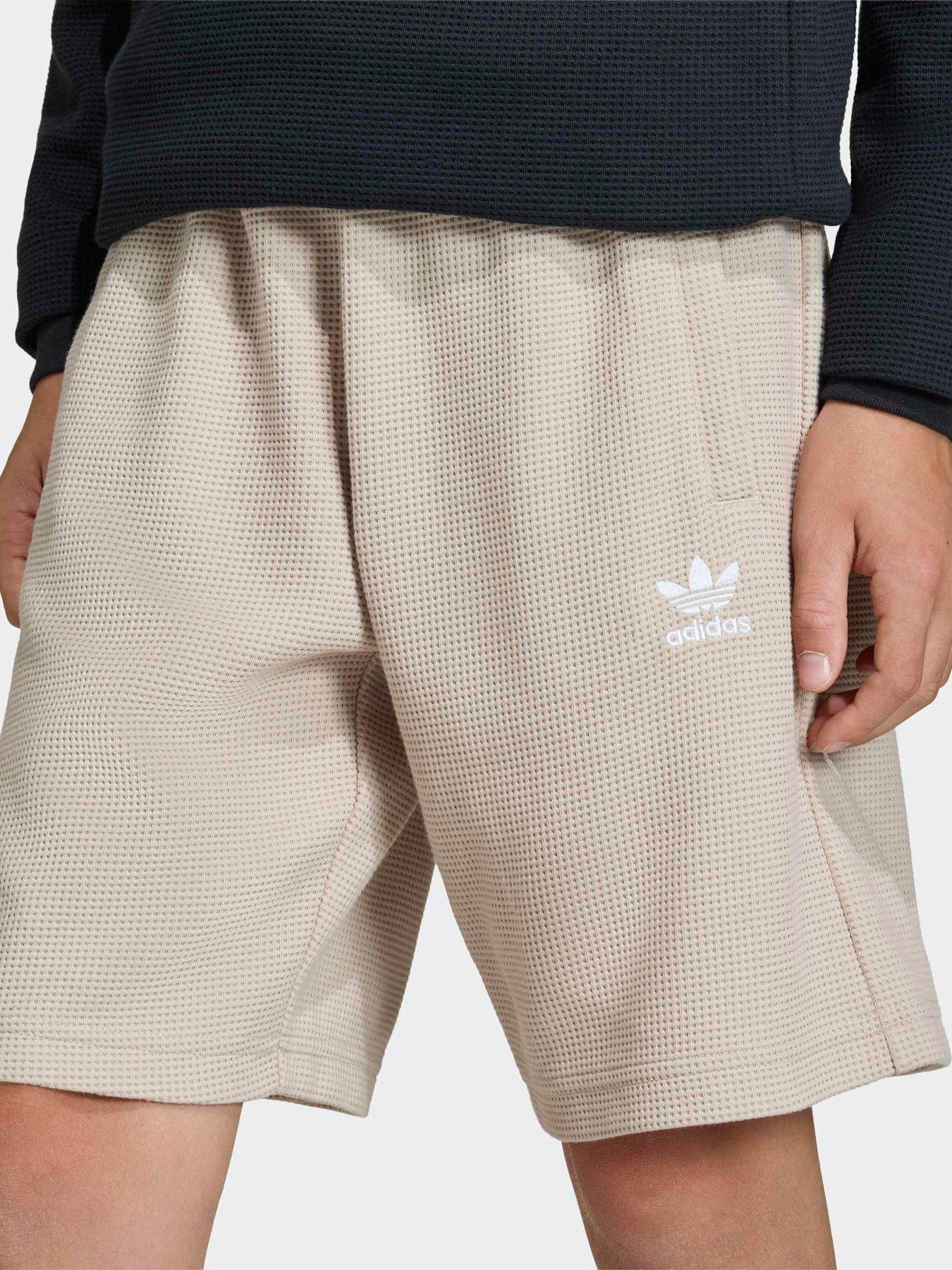 Image 5 of 6 of adidas Originals Junior Unisex Regular Waffle Shorts - Beige