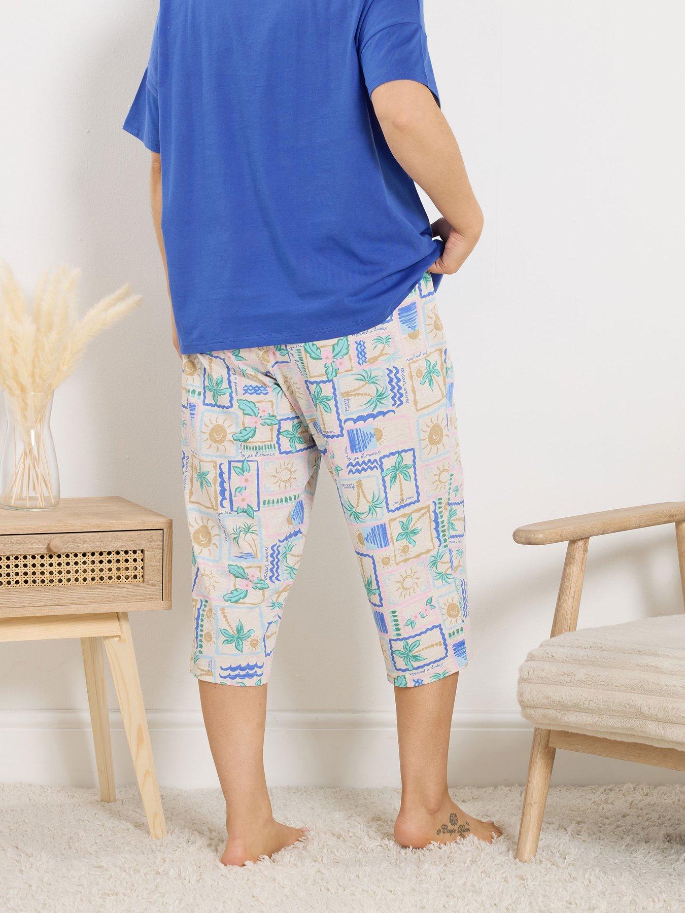 Image 2 of 5 of Yours Curve Postcard Print Cropped Pyjama Bottoms - Cream
