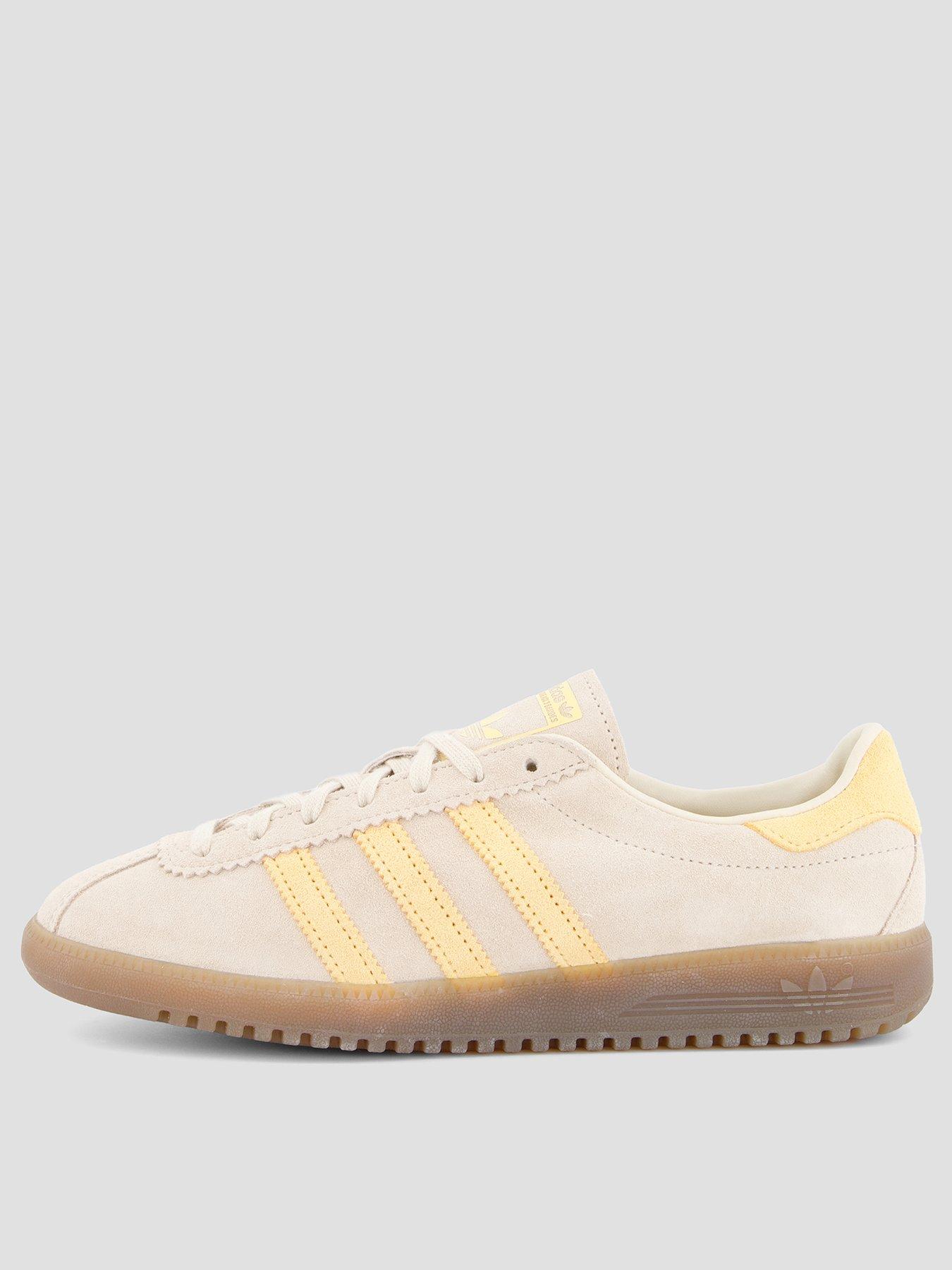 adidas Women's Bermuda Trainer - Beige