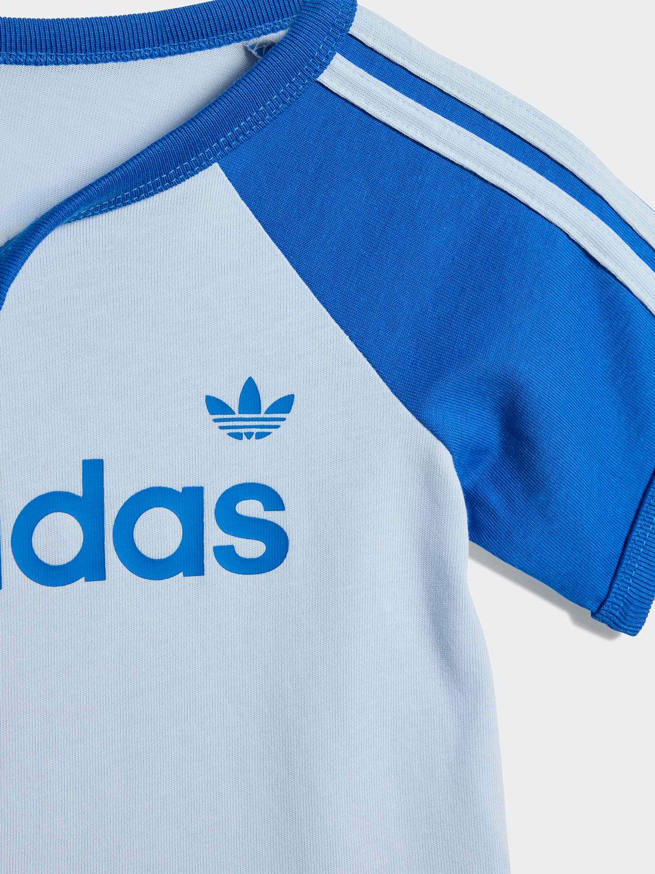 Image 5 of 6 of adidas Originals Infant T-Shirt &amp; Shorts Set - Blue