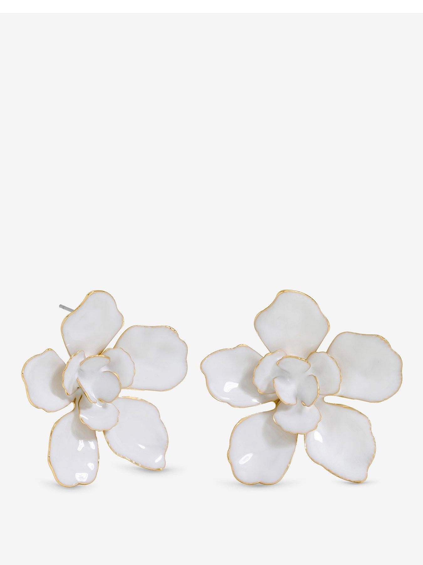 Mood Gold White Floral Earrings