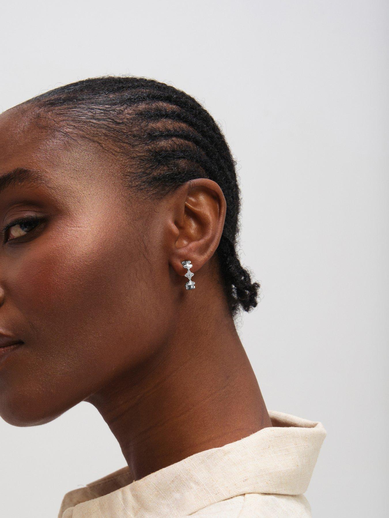 Image 2 of 3 of Inicio Celestial Star Hoop Earrings