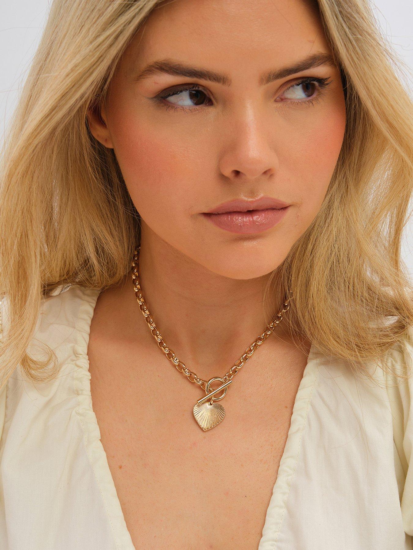 Inicio Inicio Gold Plated Diamond Cut Heart T-Bar Necklace - Gift Pouch