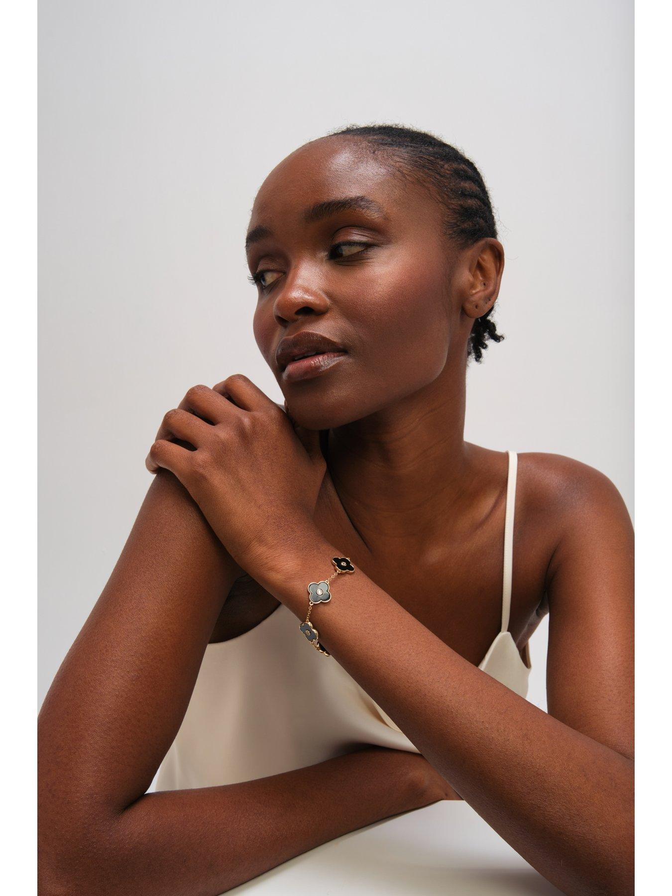 Image 3 of 3 of Jon Richard Gold Plated and Jet Polished Clover Bracelet