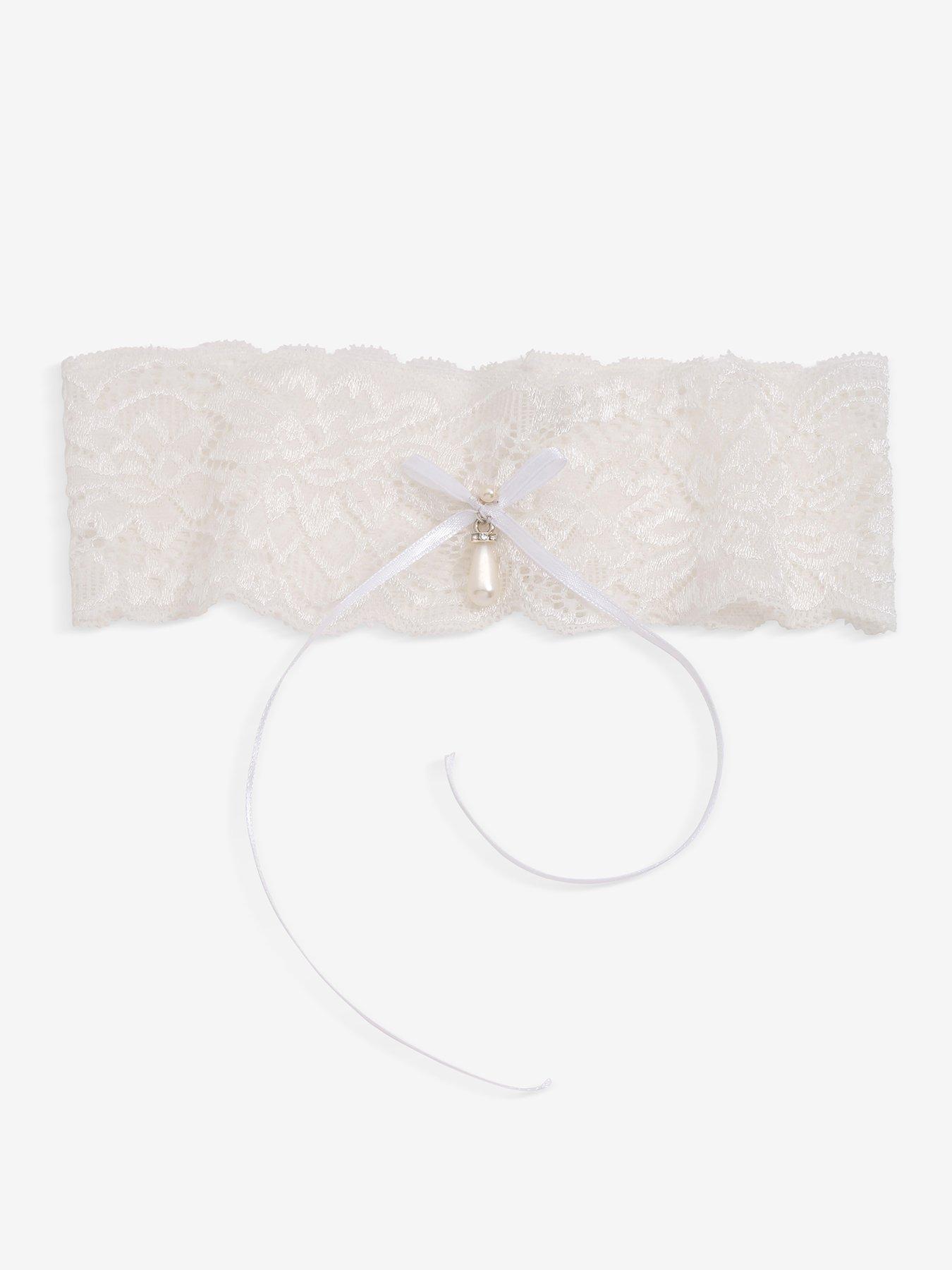 Image 1 of 1 of Jon Richard IVORY GARTER