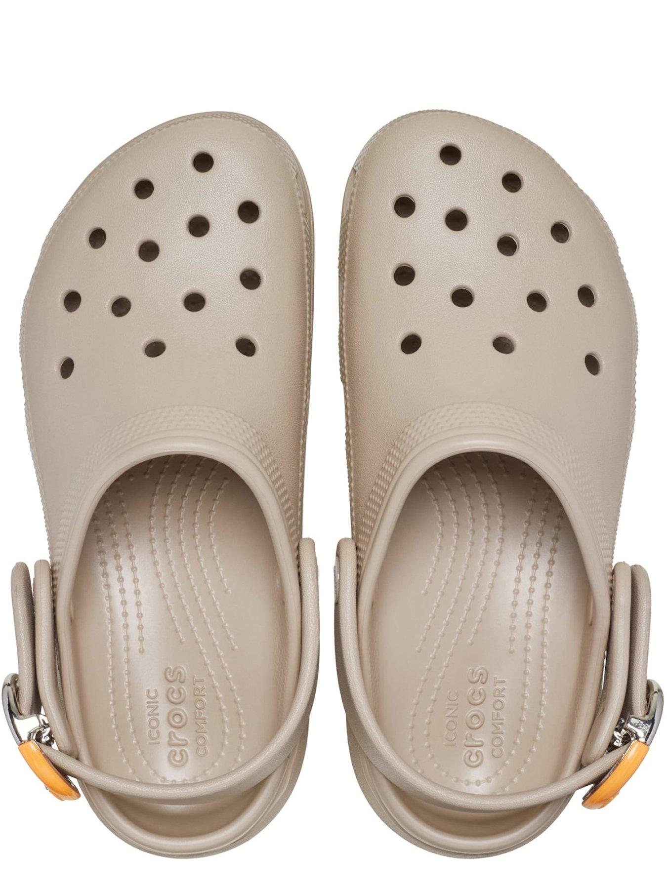 Image 4 of 6 of Crocs Classic Platform Buckle - Dulce