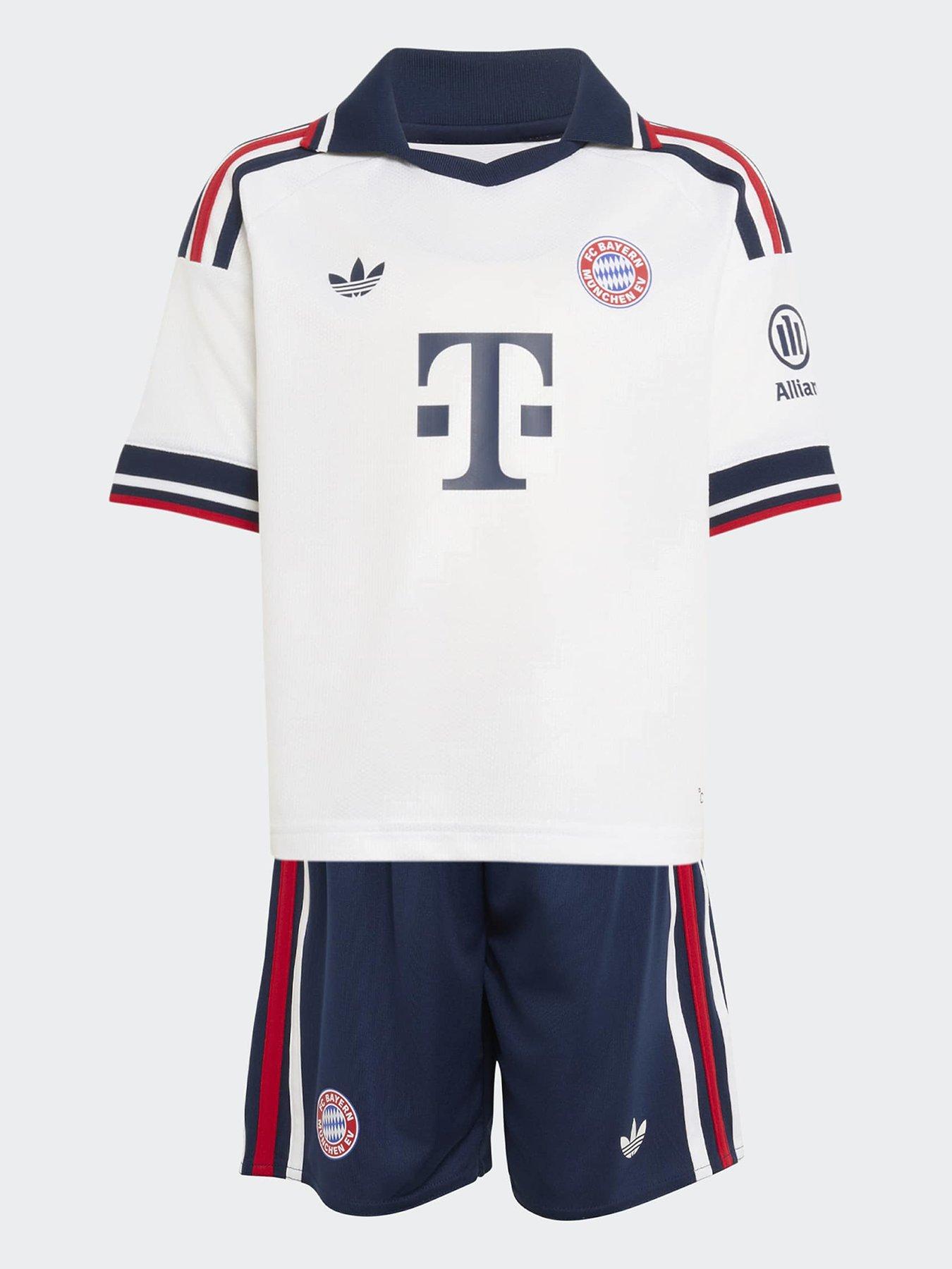 Image 2 of 6 of adidas Junior Fc Bayern Munich 26/27 Away Mini Kit - White