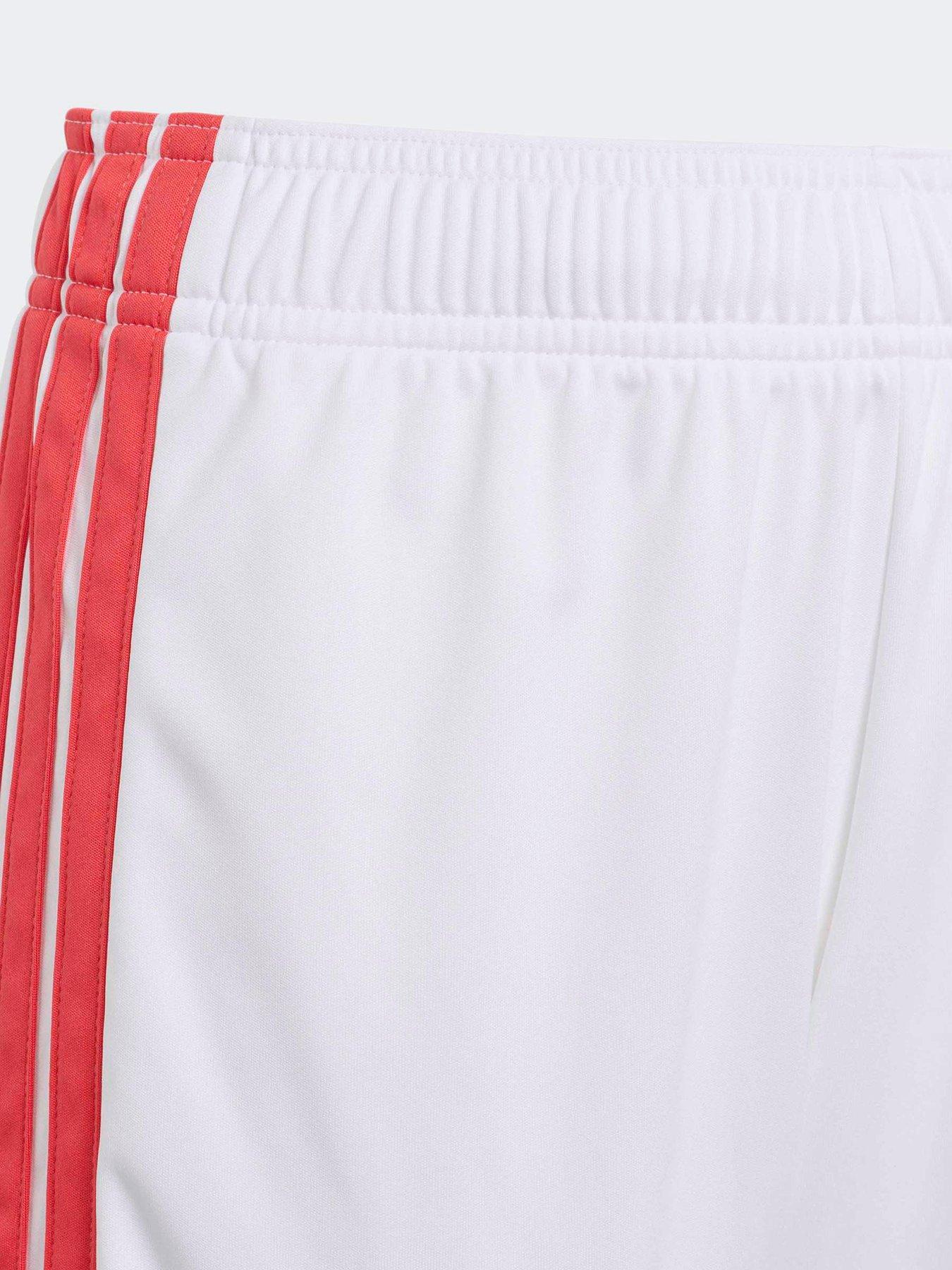 Image 5 of 5 of adidas Junior Tiro 26 Football Training Shorts - White