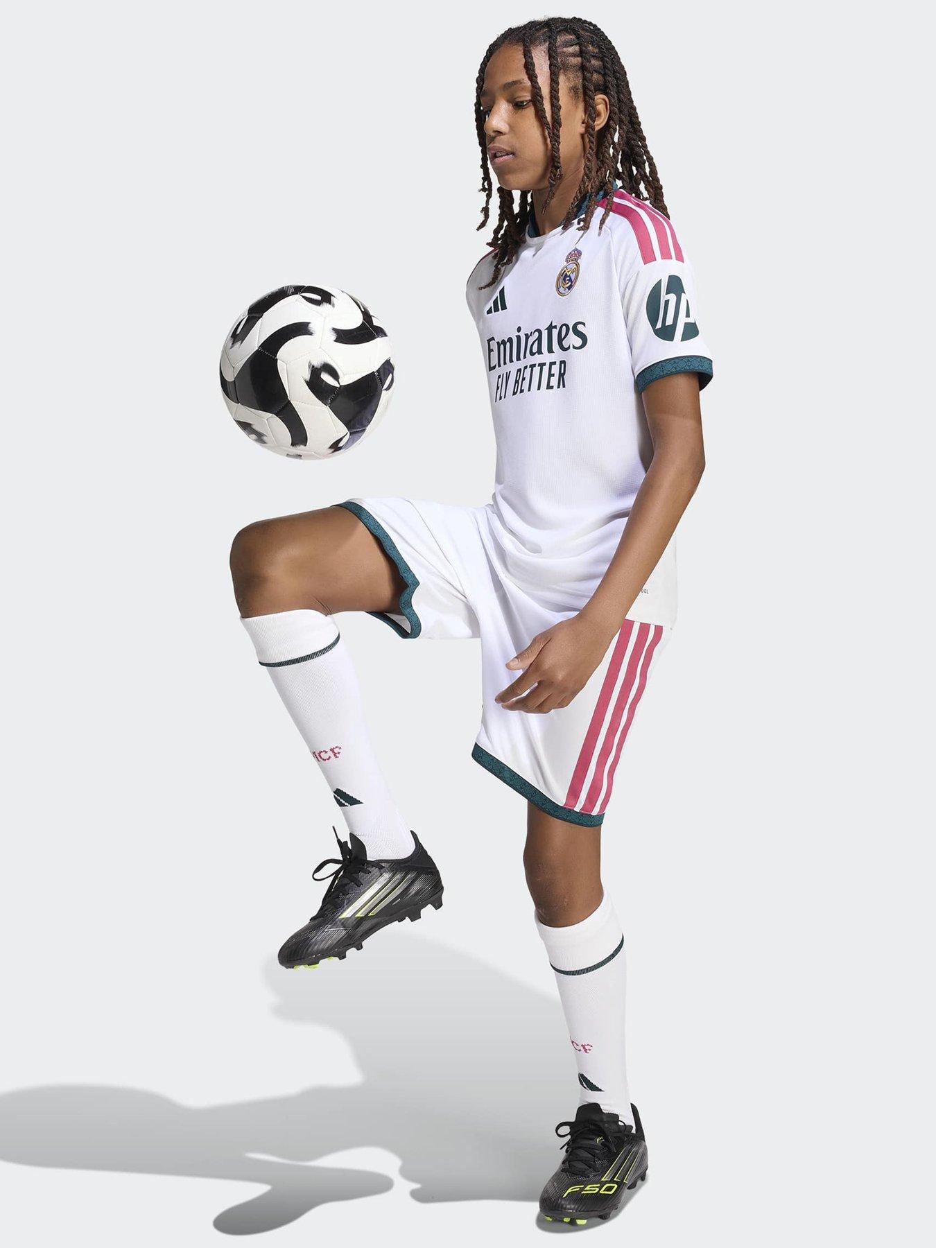 Image 4 of 6 of adidas Junior Real Madrid 26/27 Home Stadium Replica Shirt - White