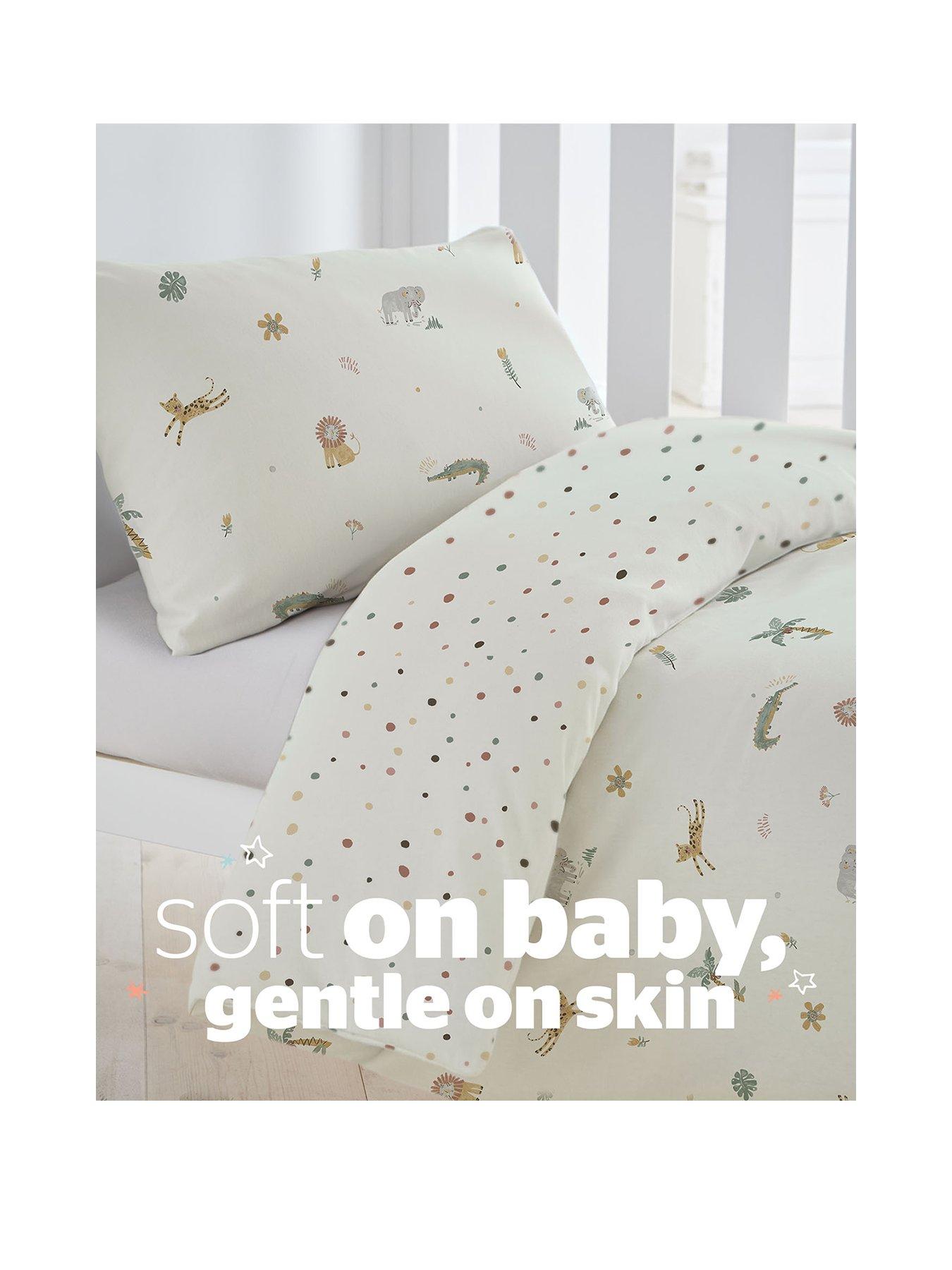 Image 2 of 7 of Silentnight Safe Nights Duvet Cover Set - Safari - Cot Bed