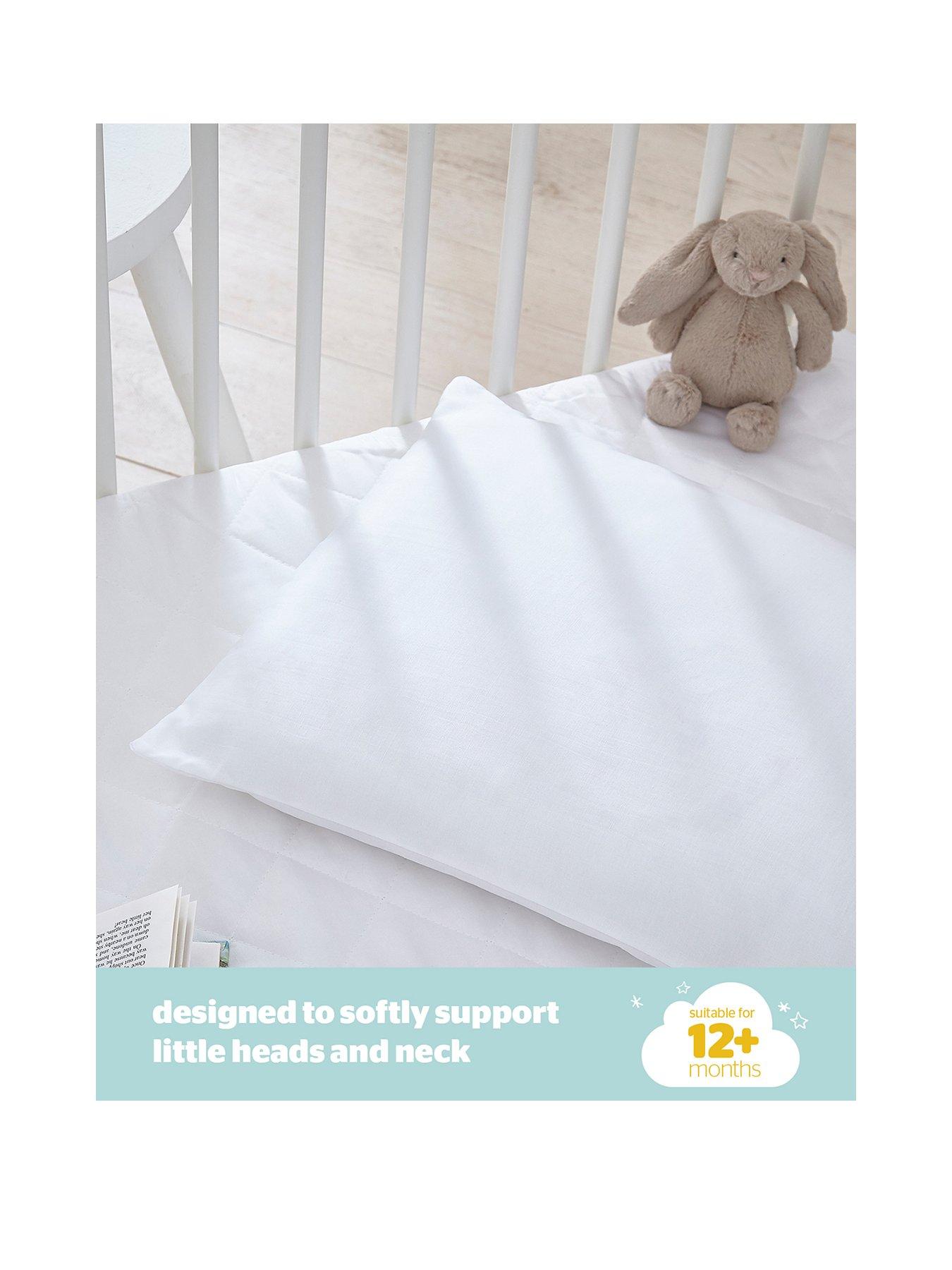 Image 2 of 5 of Silentnight Safe Nights Bedding Bundle - Anti Allergy Pillow, 4 Tog Duvet and Duvet Cover Set - Safari Print