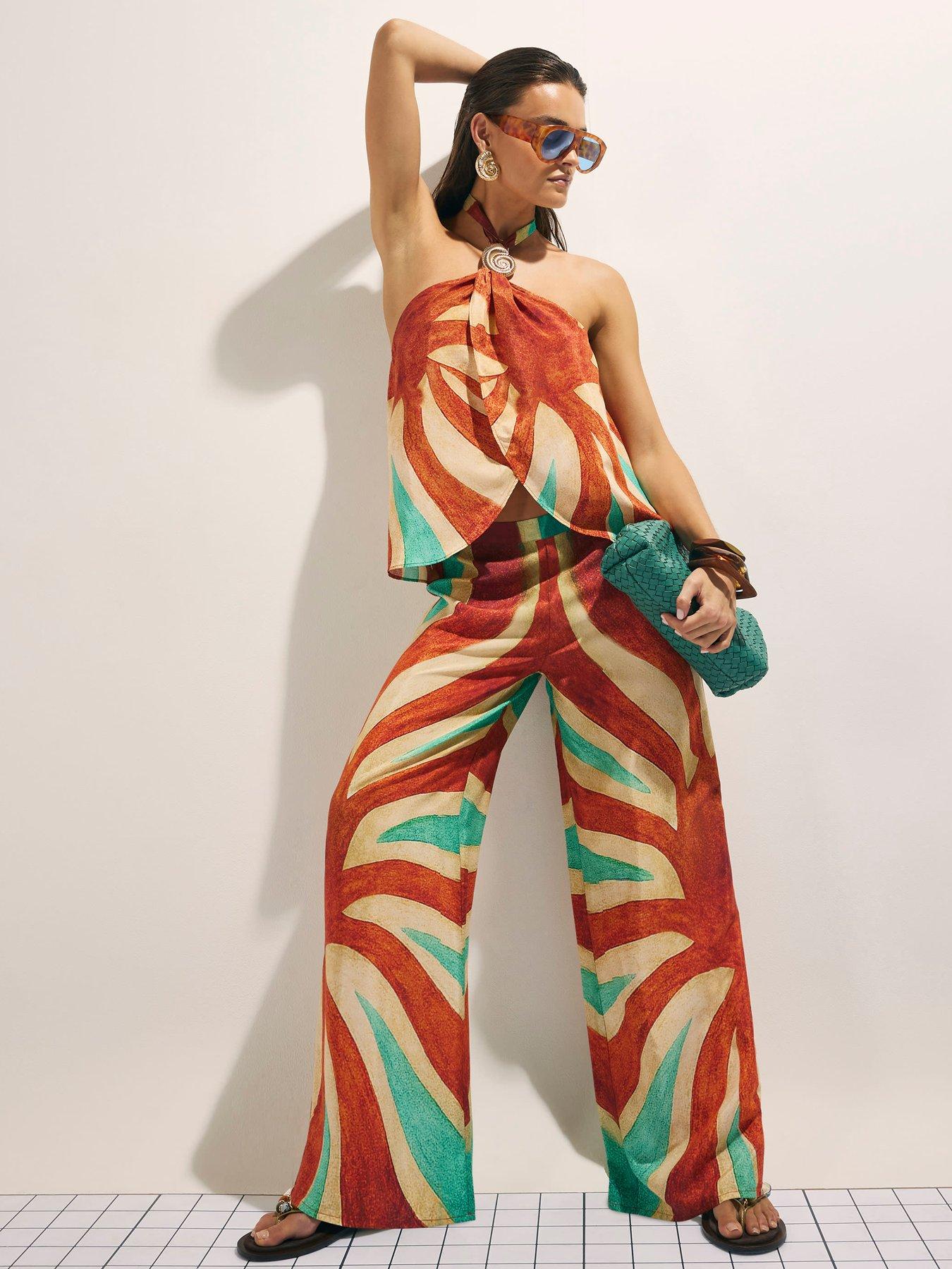 Image 3 of 4 of River Island Swirl Print Halter - Brown