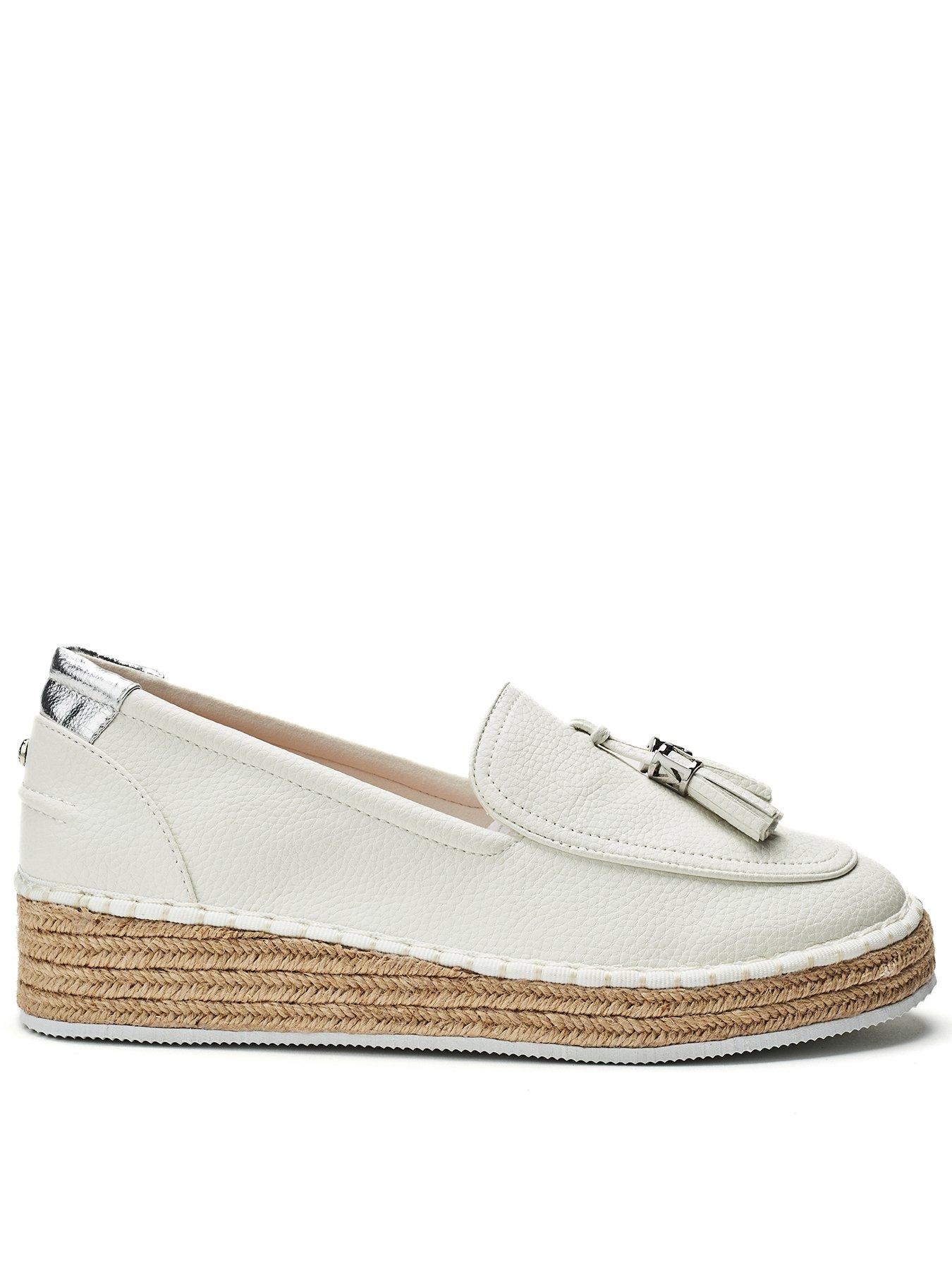 Moda In Pelle Elga White Porvair Tassle Trim Eva Espadrille