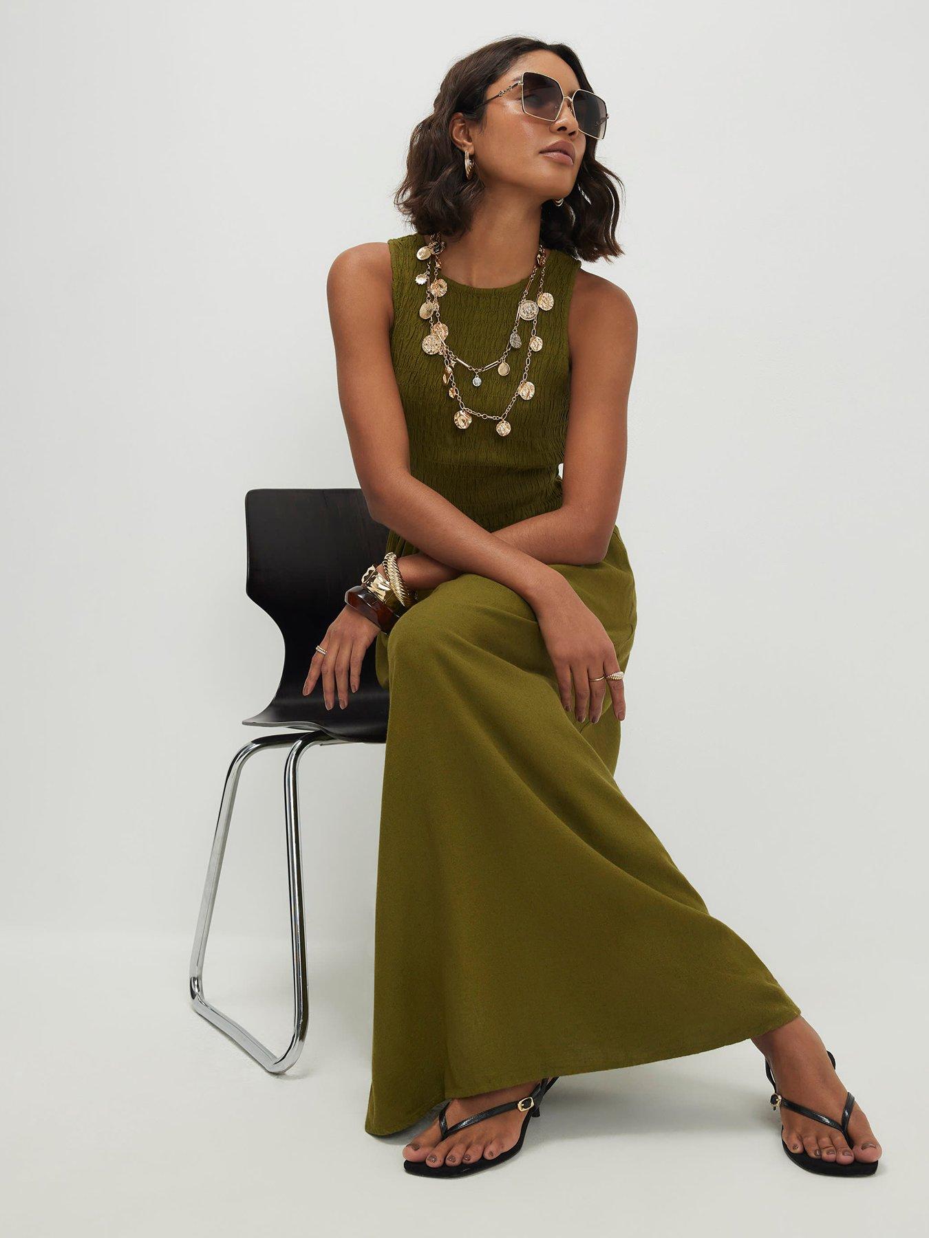 Image 3 of 6 of River Island Linen Shirred Boat Neck Midi Dress - Green
