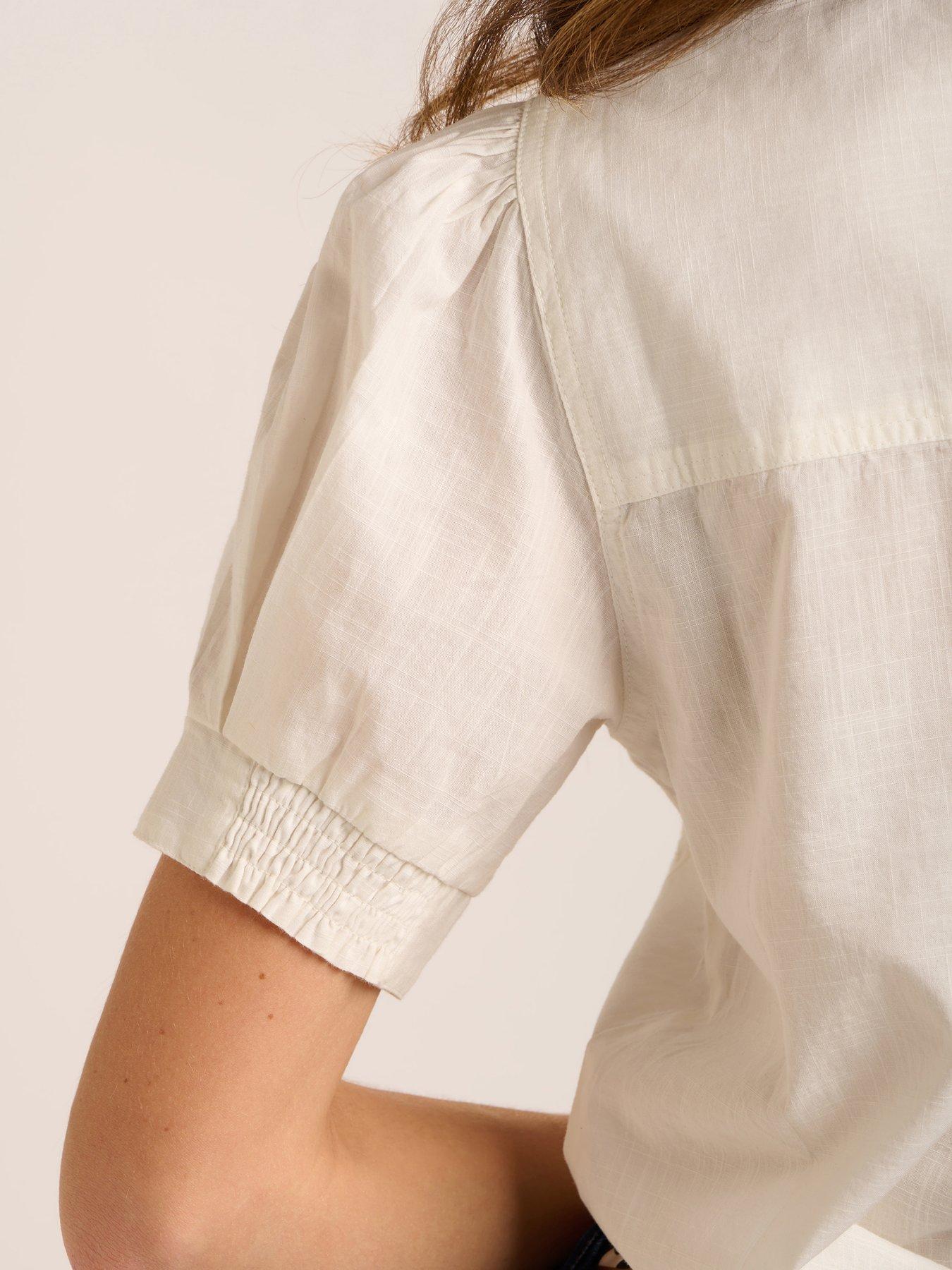 Image 3 of 7 of Brakeburn Jackeline Blouse - White