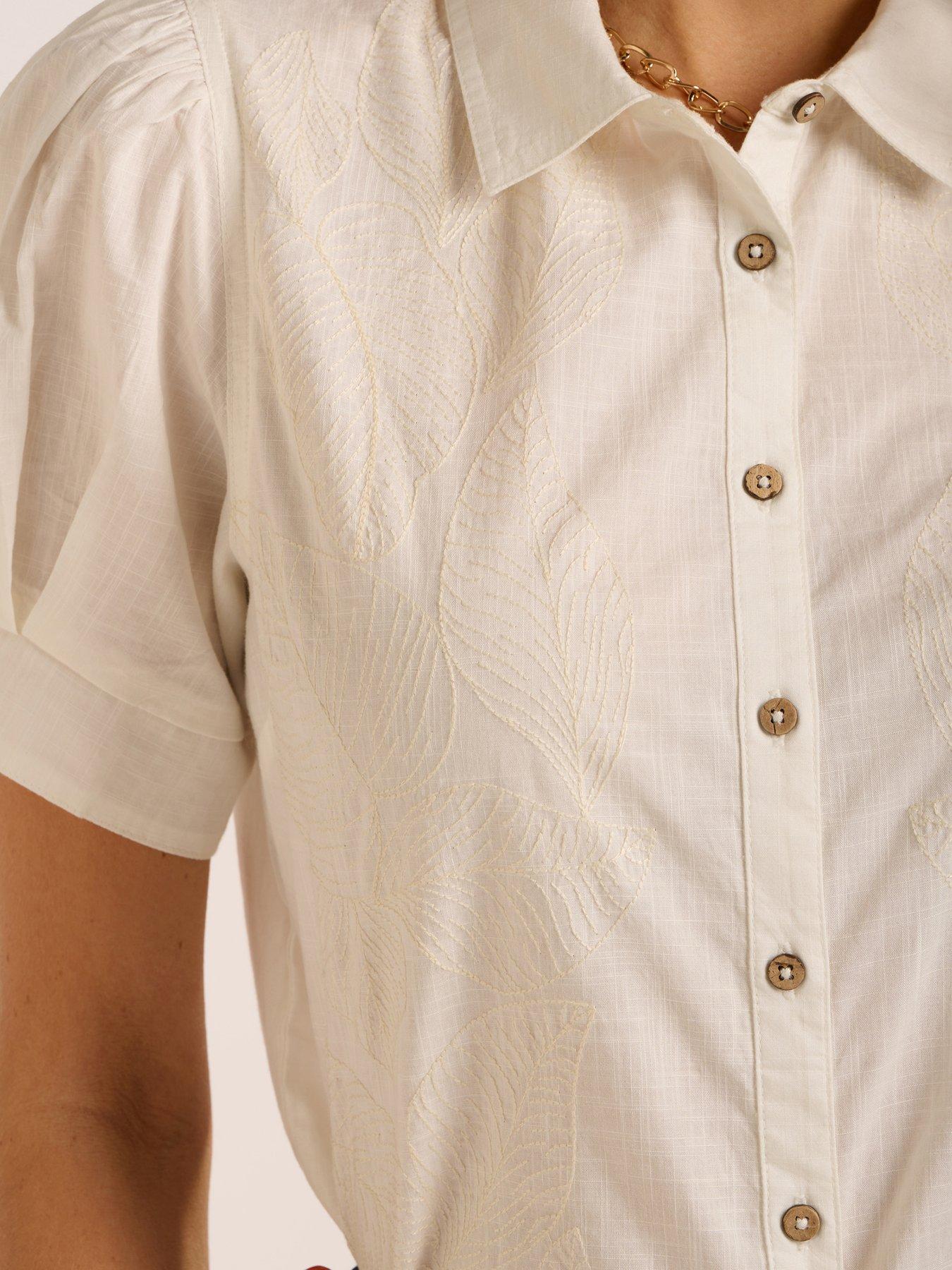 Image 5 of 7 of Brakeburn Jackeline Blouse - White