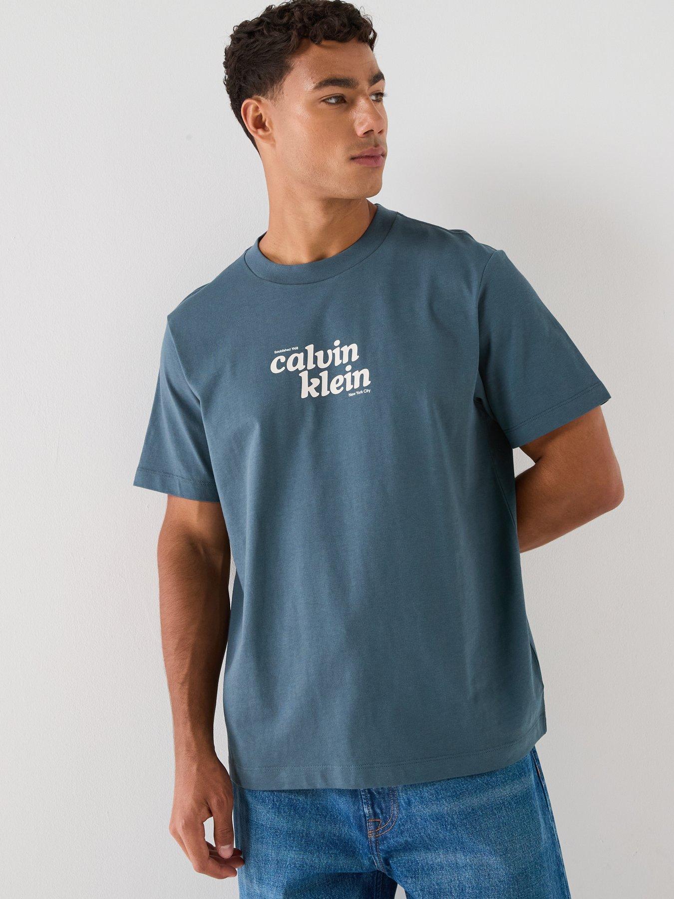 Calvin Klein Jeans Jean Travel Font Graphic T-Shirt, Dark Green, Size 2Xl, Men