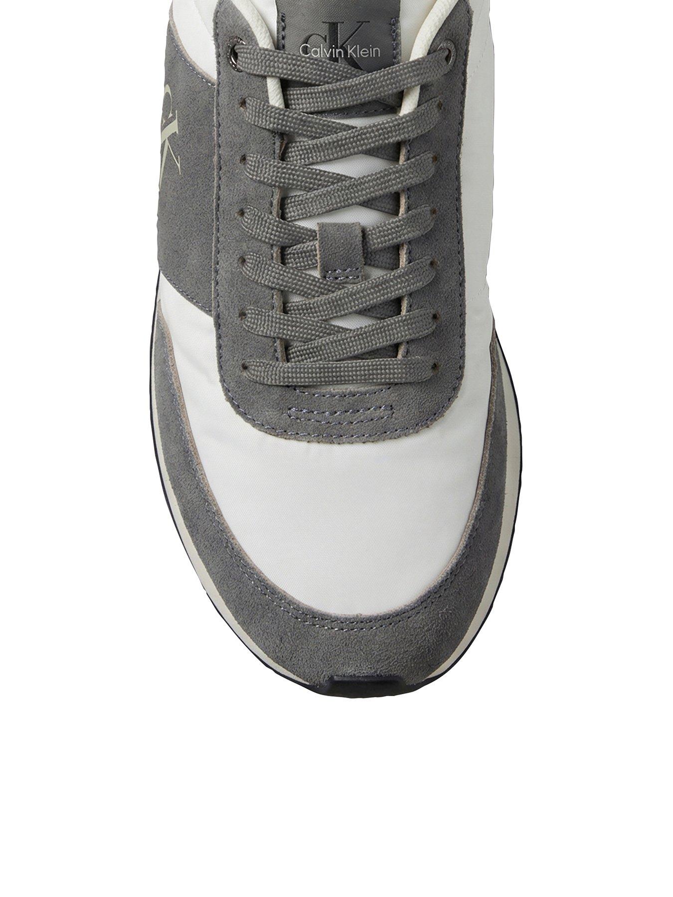 Image 6 of 7 of Calvin Klein Retro Runner Trainers - Grey