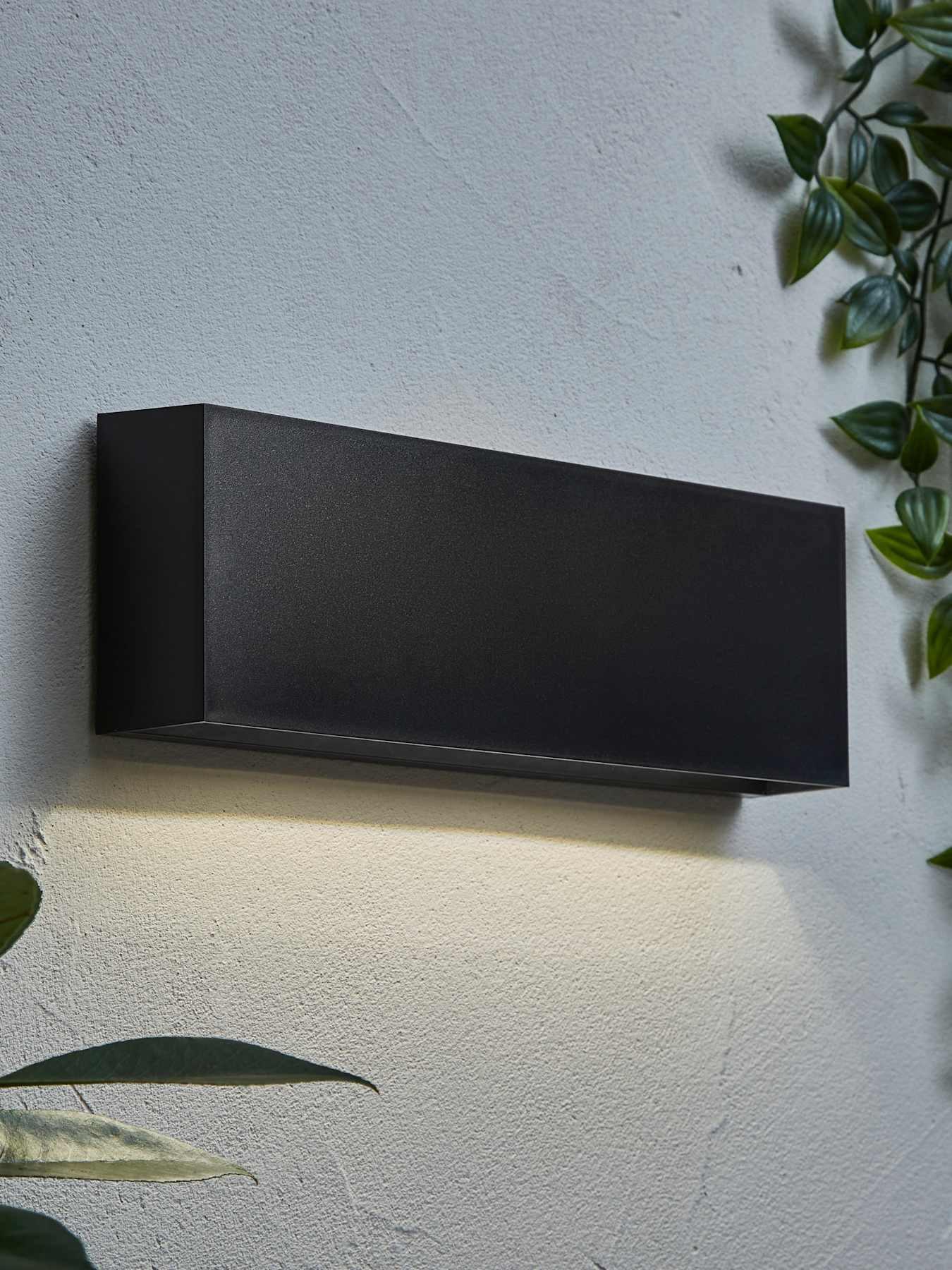 ValueLights Jake Matte Black Downlight IP65 Integrated LED Outdoor Wall Light