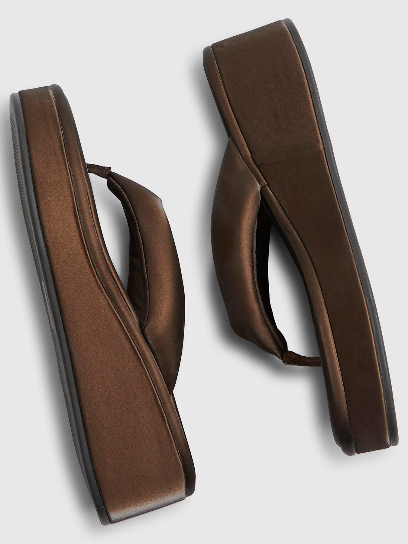 Image 5 of 6 of River Island Padded Thong Flatform Sandal - Brown
