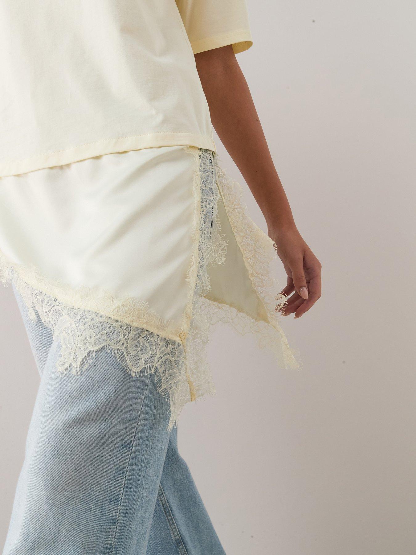 Image 4 of 7 of The Very Collection Satin And Lace Trim Asymmetric Hem Tshirt- Lemon