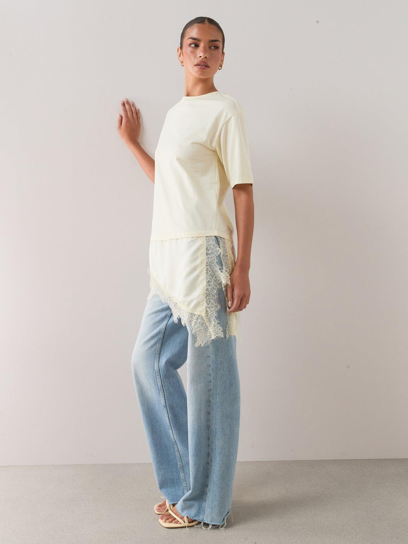 Image 5 of 7 of The Very Collection Satin And Lace Trim Asymmetric Hem Tshirt- Lemon